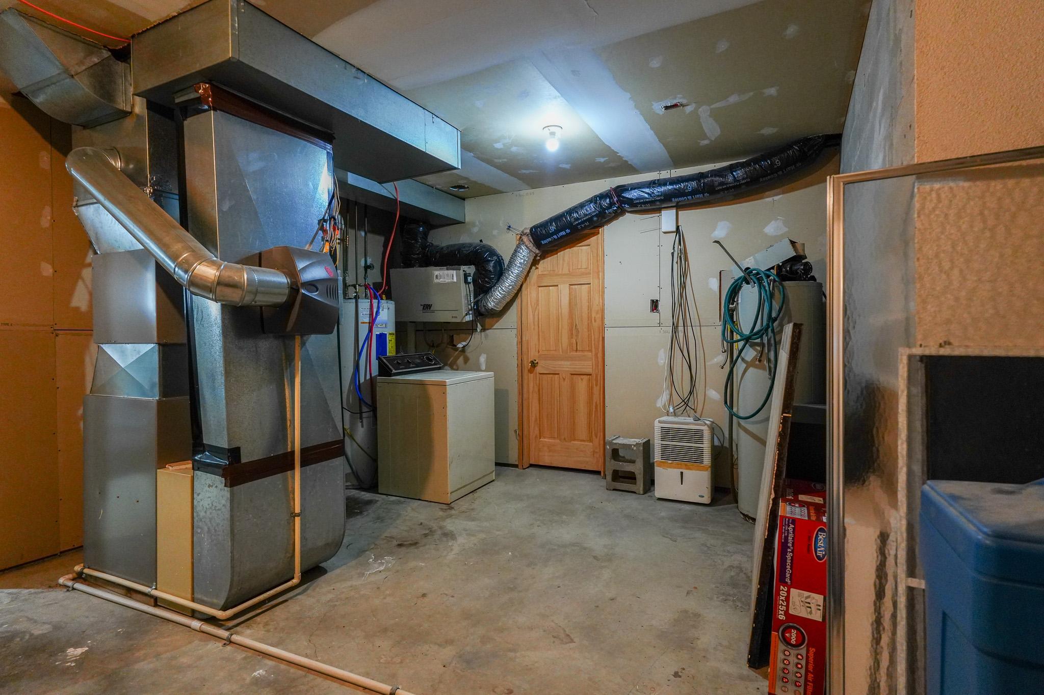 1998 single family home for sale at 34306 300th Avenue in Dent, MN — 3 bed, 3 bath (photo 62 of 71)