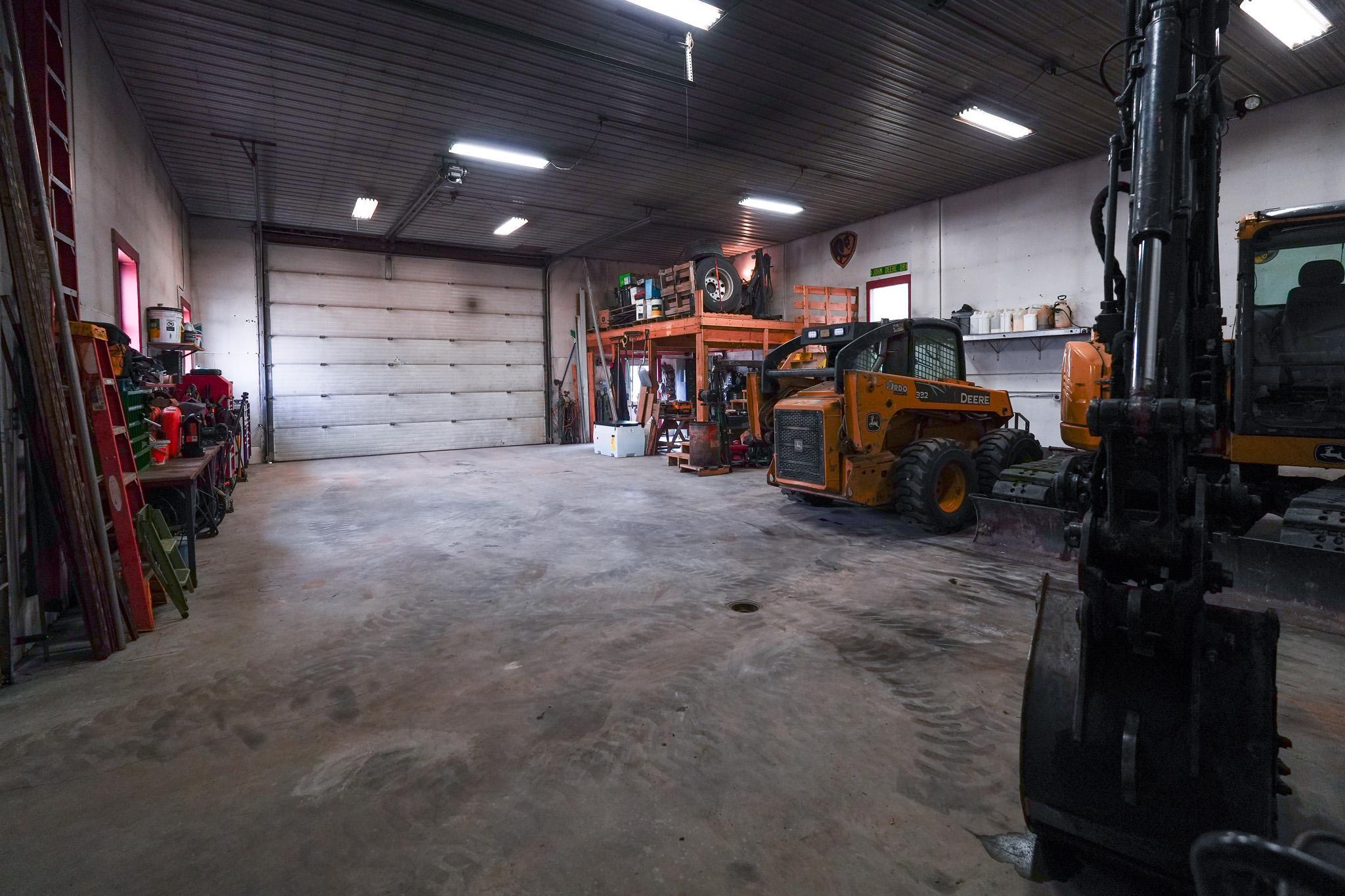 1998 single family home for sale at 34306 300th Avenue in Dent, MN — 3 bed, 3 bath (photo 68 of 71)