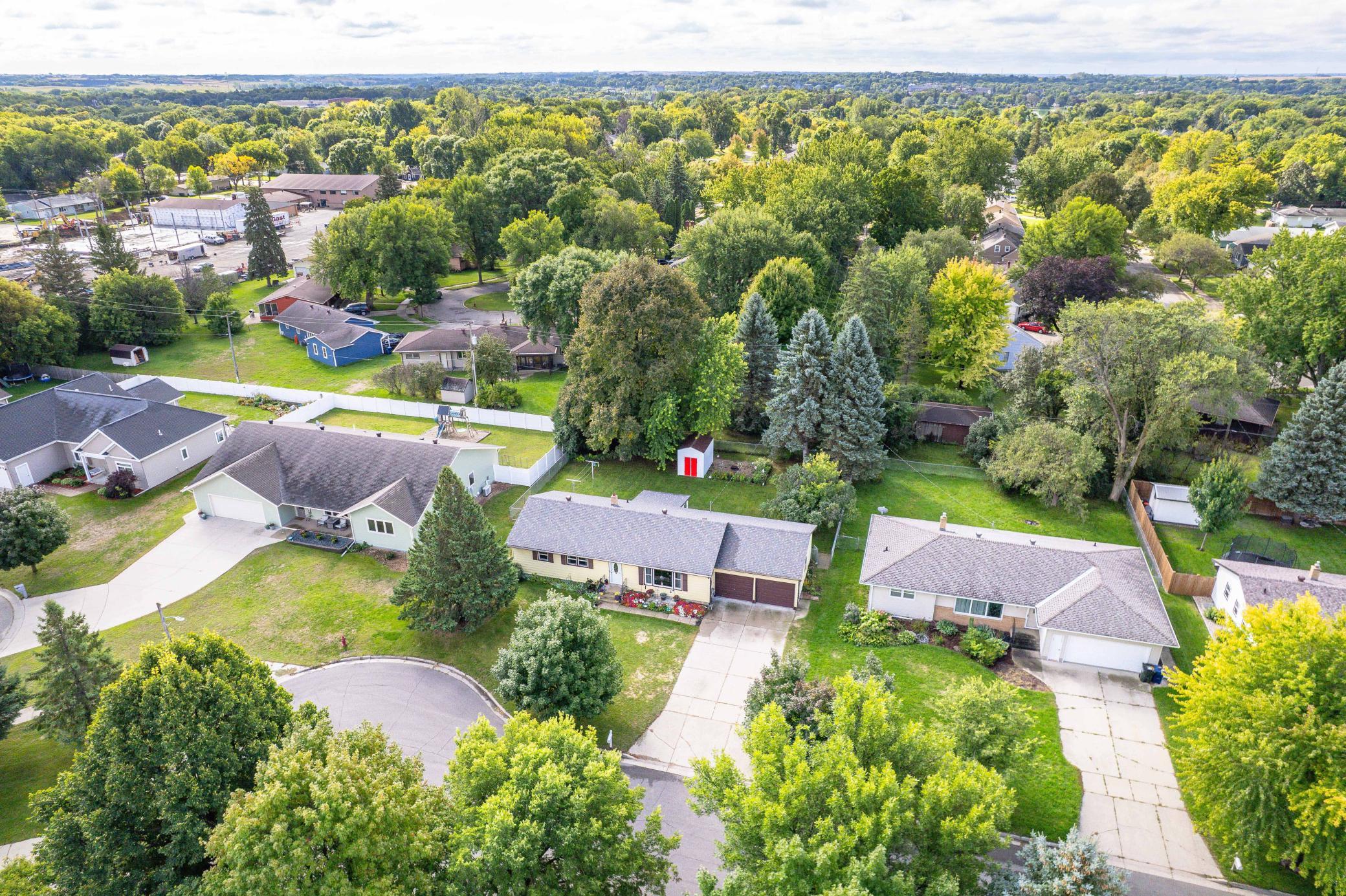 1964 single family home for sale at 101 W Hillside Avenue in Fergus Falls, MN — 3 bed, 2 bath (photo 38 of 65)
