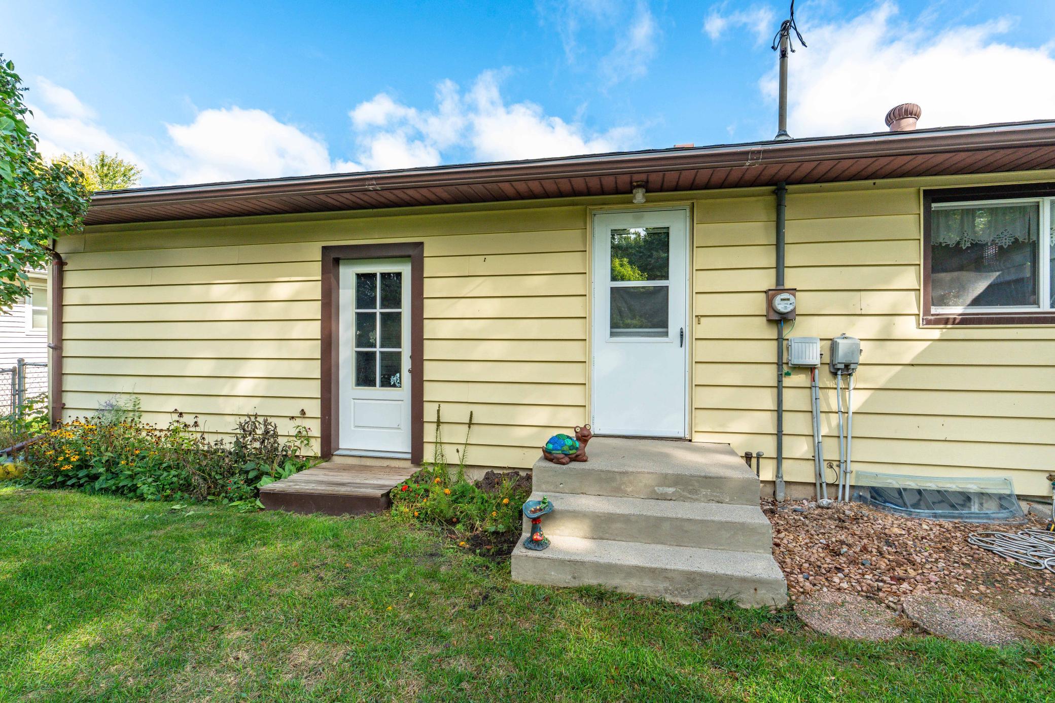 1964 single family home for sale at 101 W Hillside Avenue in Fergus Falls, MN — 3 bed, 2 bath (photo 45 of 65)