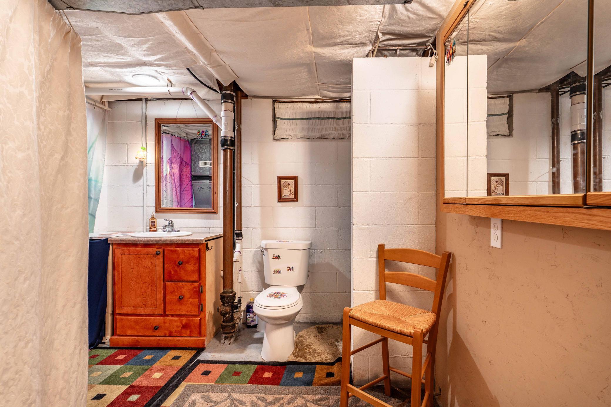 1964 single family home for sale at 101 W Hillside Avenue in Fergus Falls, MN — 3 bed, 2 bath (photo 52 of 65)