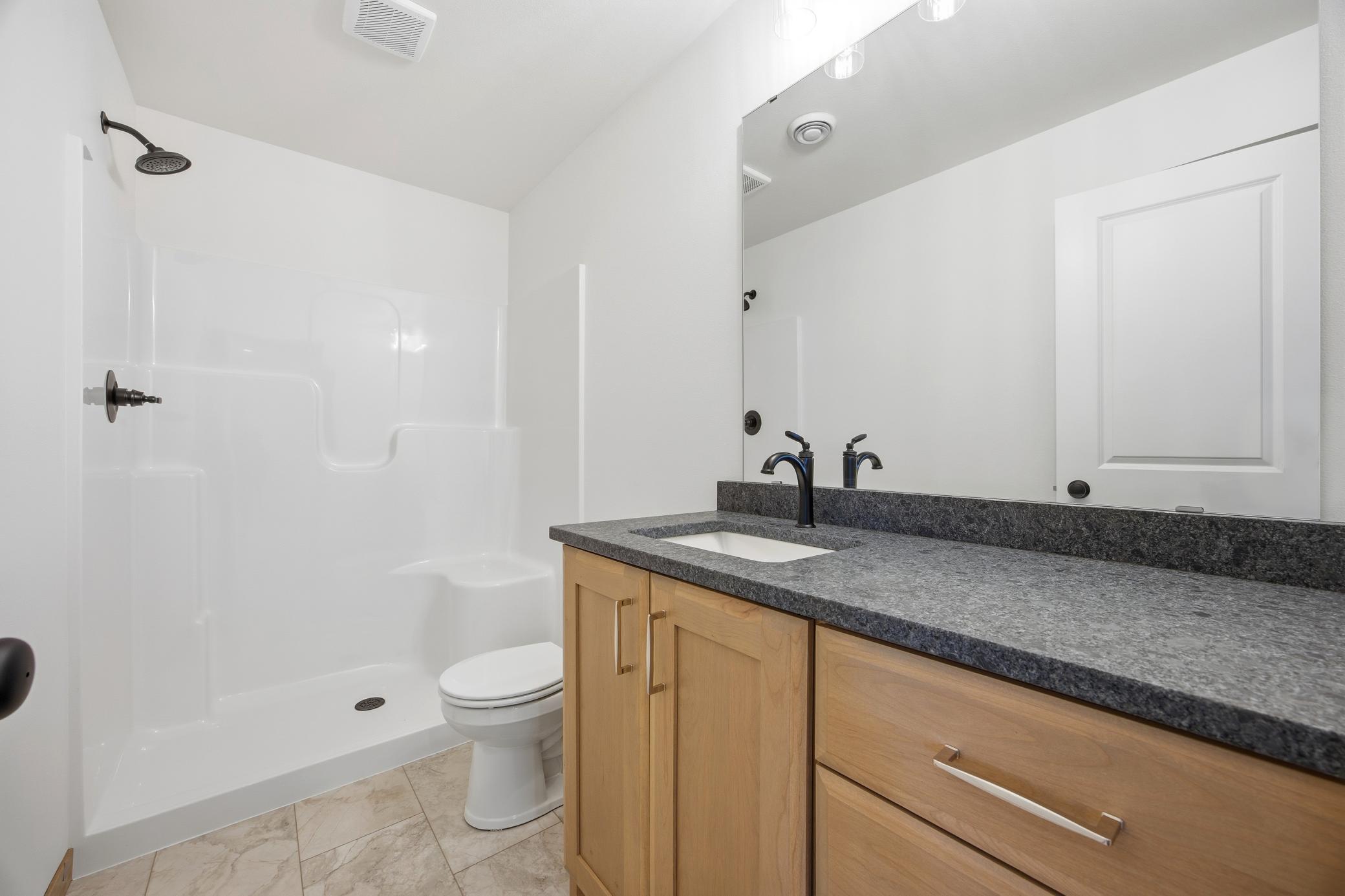 2026 single family home for sale at 8359 61st Street S in Horace, ND — 4 bed, 3 bath (photo 25 of 27)