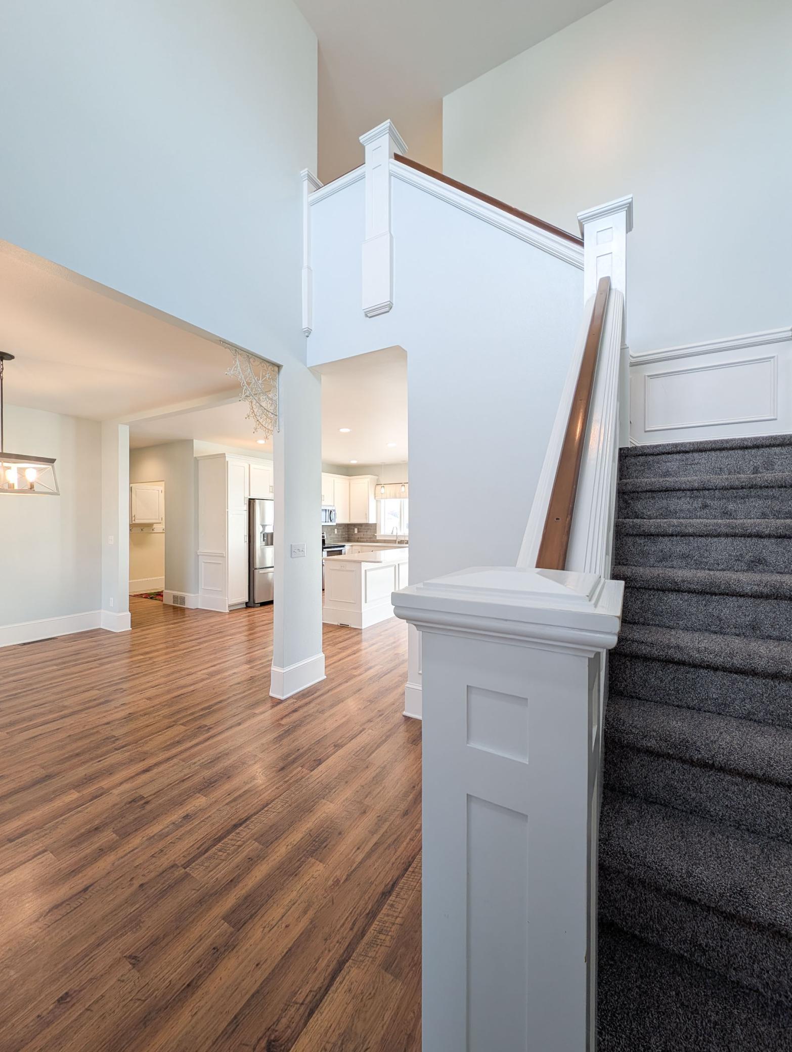 2005 single family home for sale at 210 Hackberry Court in Kindred, ND — 9 bed, 4 bath (photo 14 of 81)