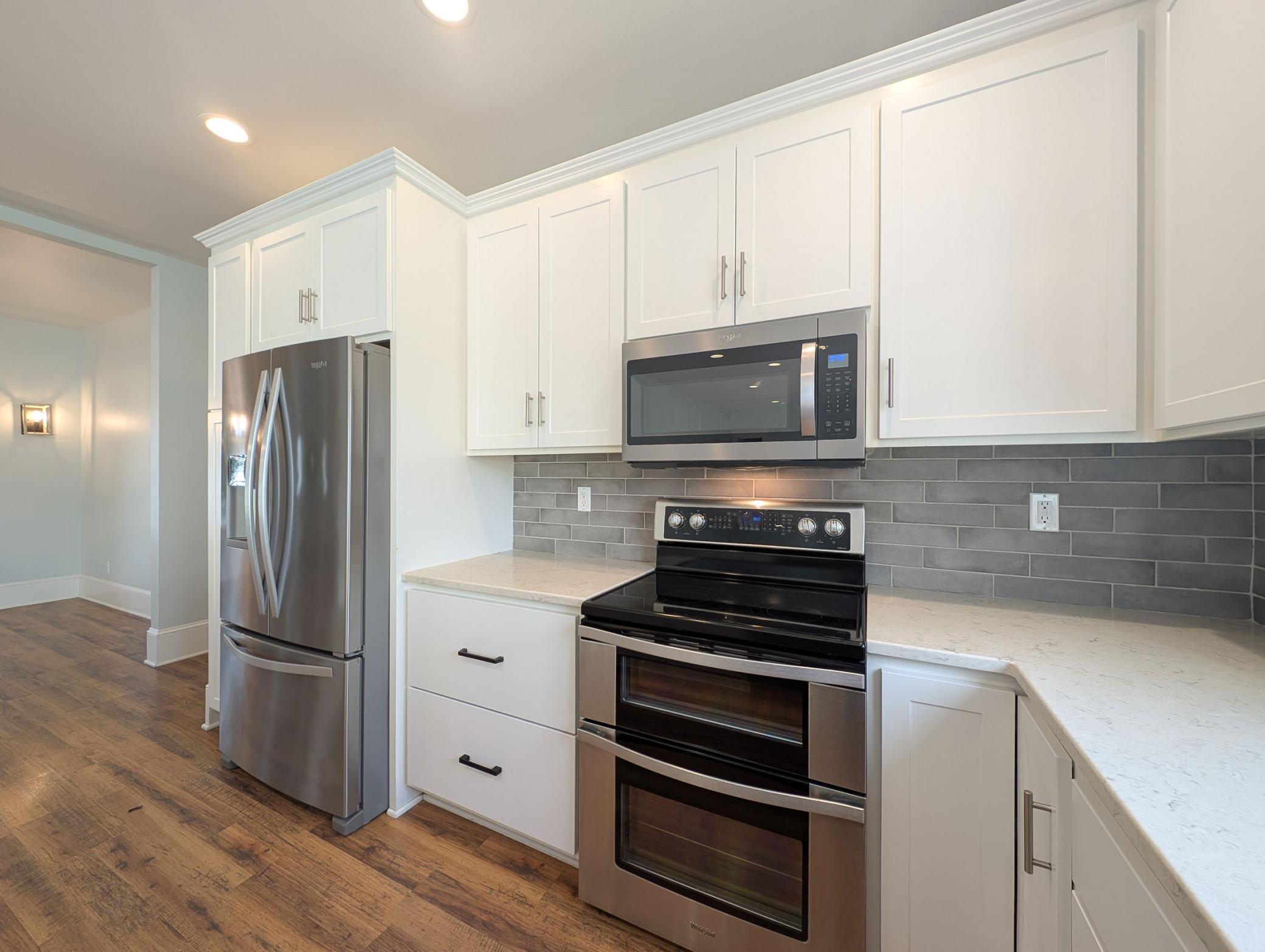 2005 single family home for sale at 210 Hackberry Court in Kindred, ND — 9 bed, 4 bath (photo 19 of 81)