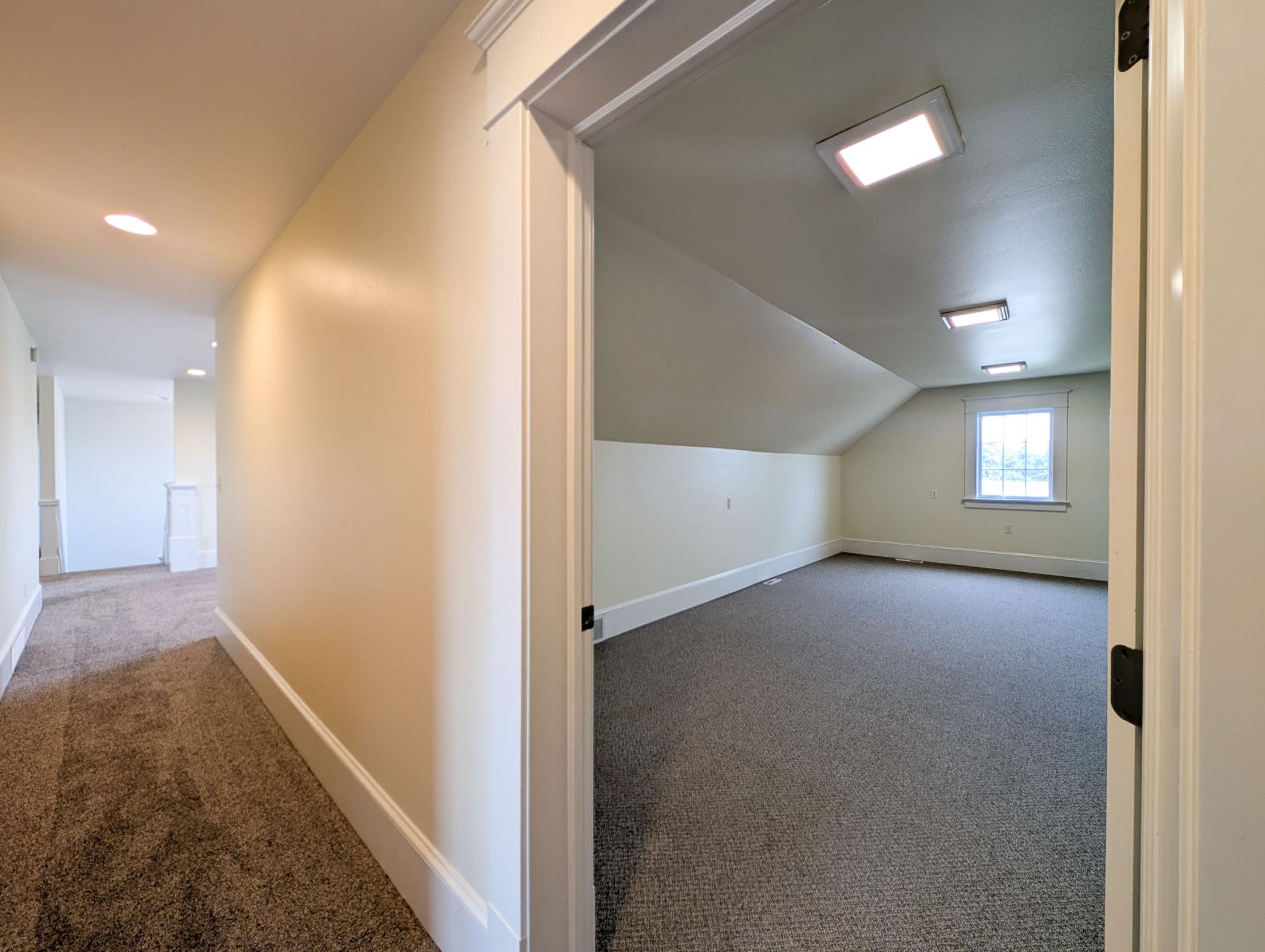 2005 single family home for sale at 210 Hackberry Court in Kindred, ND — 9 bed, 4 bath (photo 54 of 81)