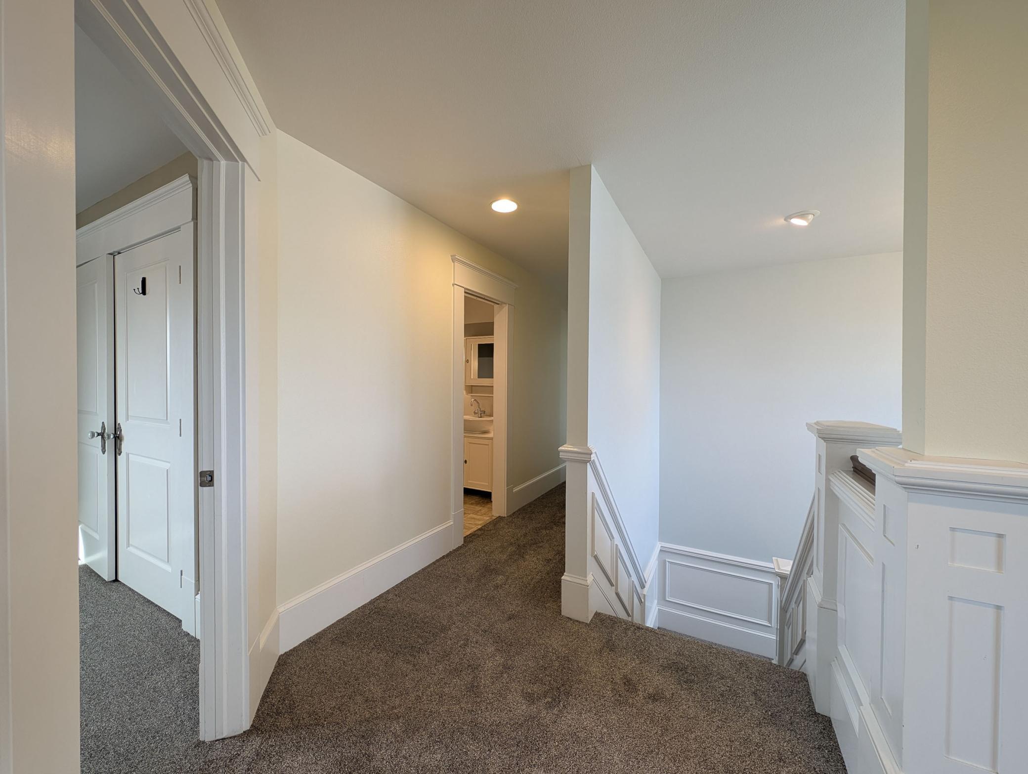2005 single family home for sale at 210 Hackberry Court in Kindred, ND — 9 bed, 4 bath (photo 56 of 81)