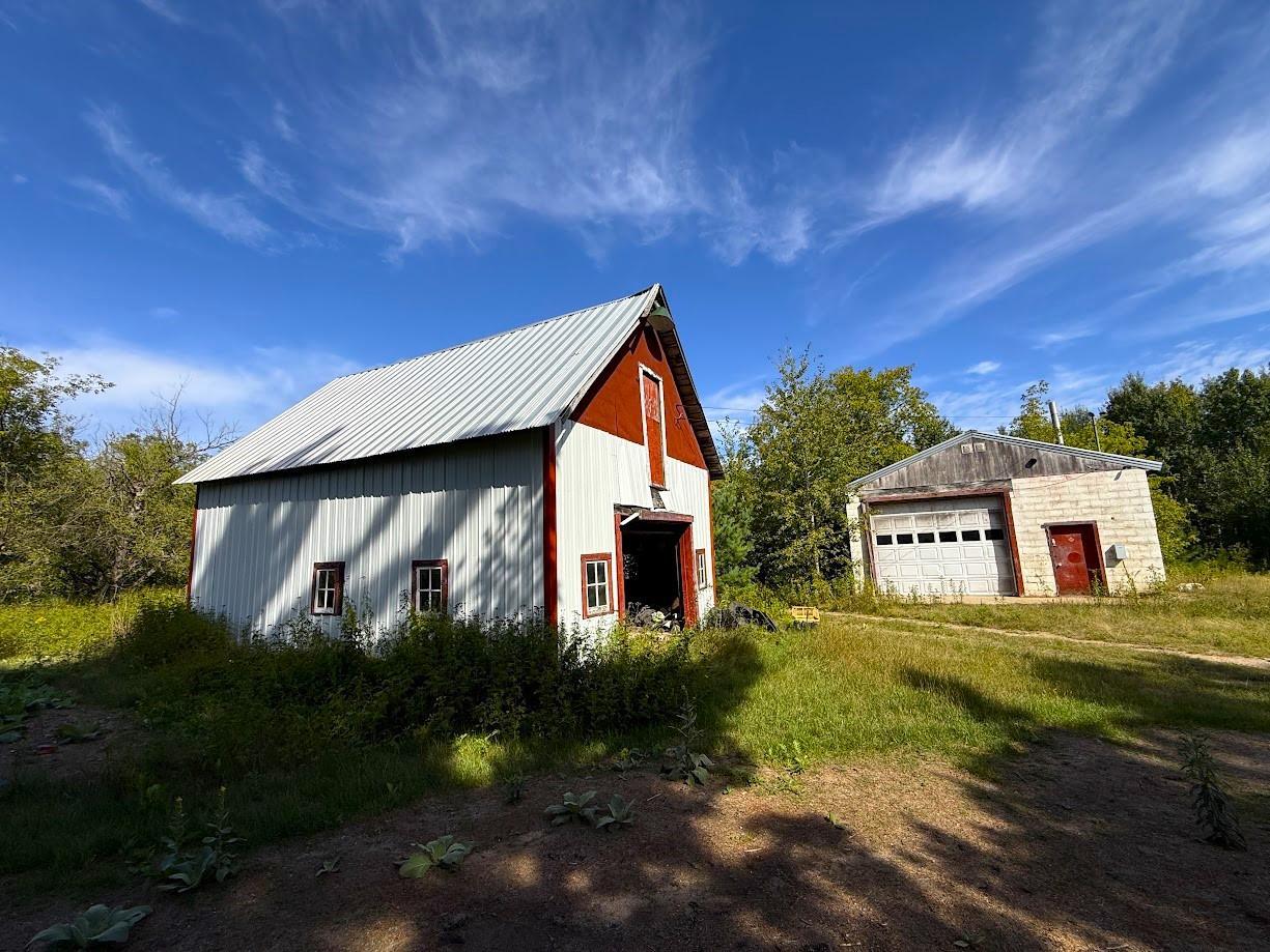 1970 single family home for sale at 10082 Legionville Road in Brainerd, MN — 3 bed, 1 bath (photo 12 of 28)