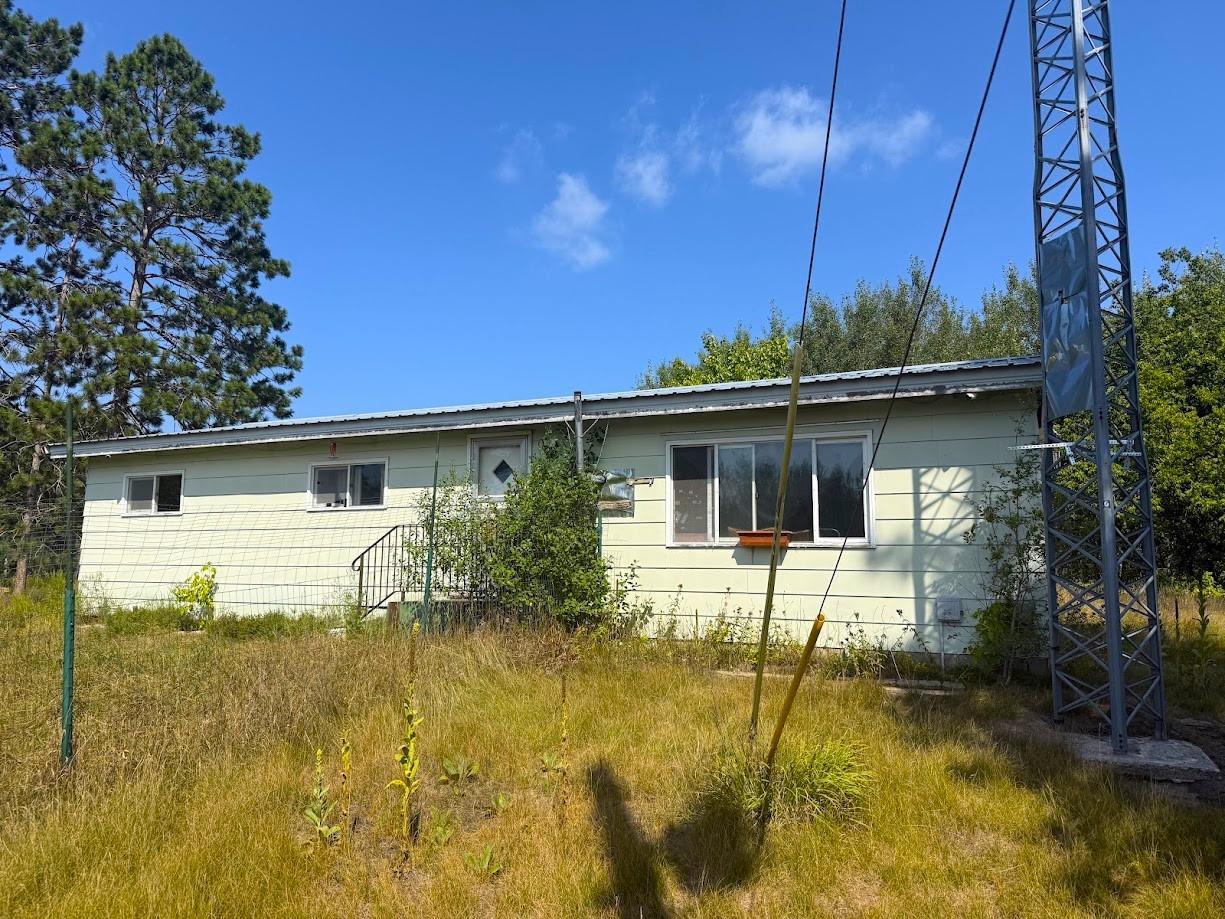 1970 single family home for sale at 10082 Legionville Road in Brainerd, MN — 3 bed, 1 bath (photo 3 of 28)