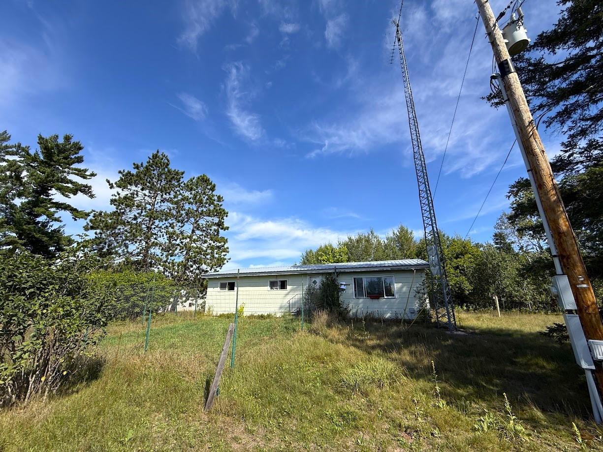 1970 single family home for sale at 10082 Legionville Road in Brainerd, MN — 3 bed, 1 bath (photo 8 of 28)