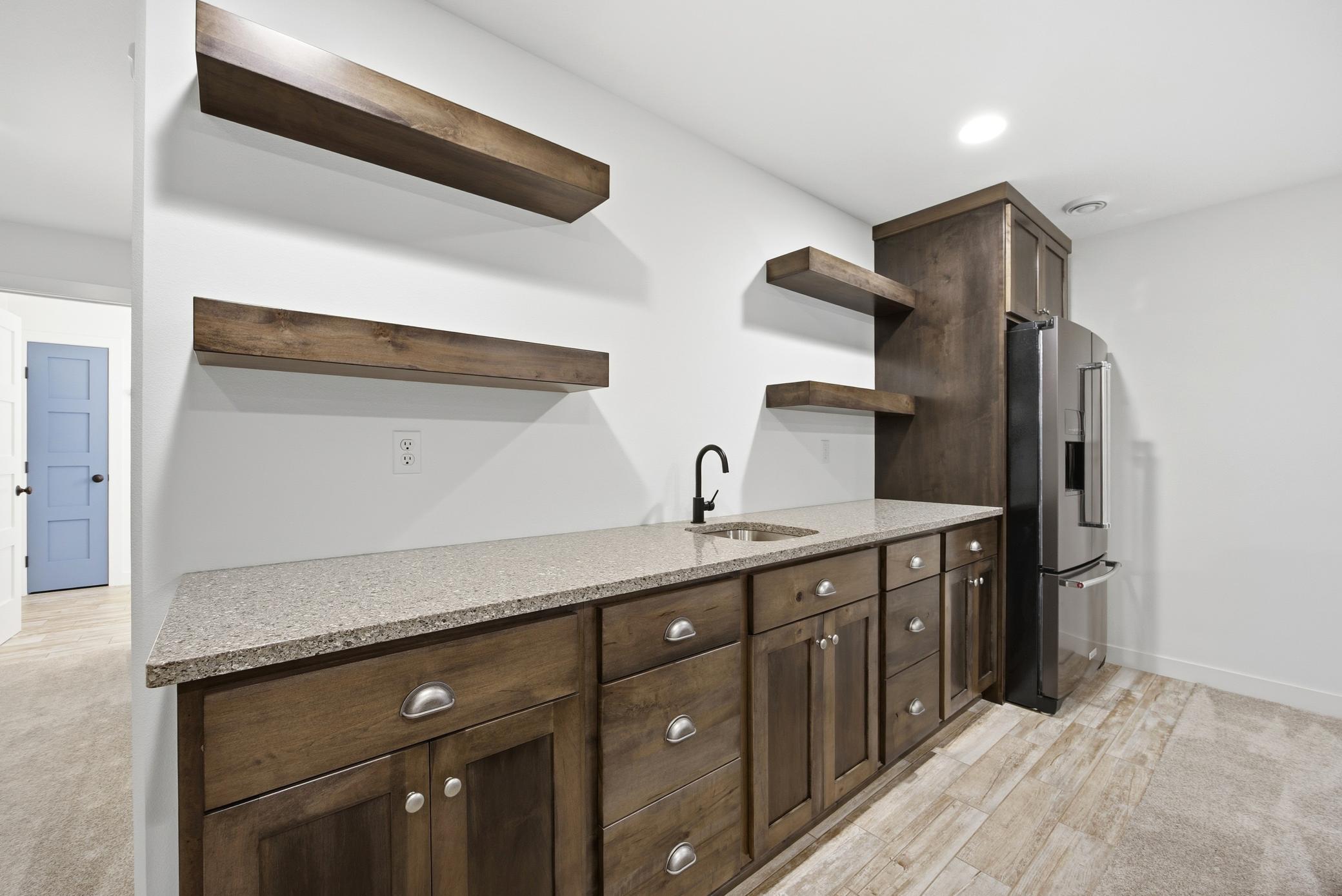 2021 single family home for sale at 3282 47th Avenue S in Fargo, ND — 4 bed, 3 bath (photo 31 of 57)
