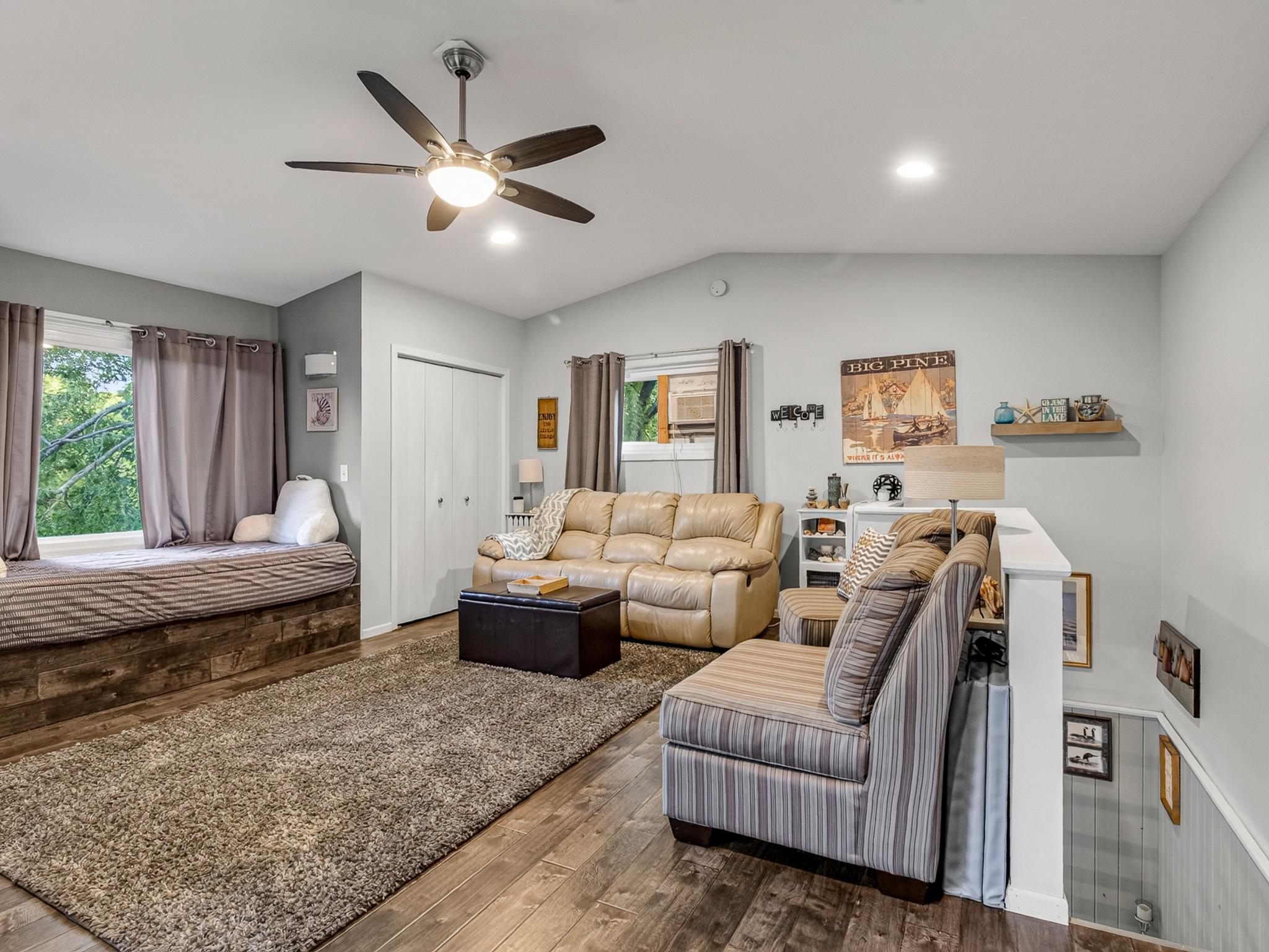 1981 single family home for sale at 46360 Grand View Dr in Perham, MN — 4 bed, 2 bath (photo 15 of 67)