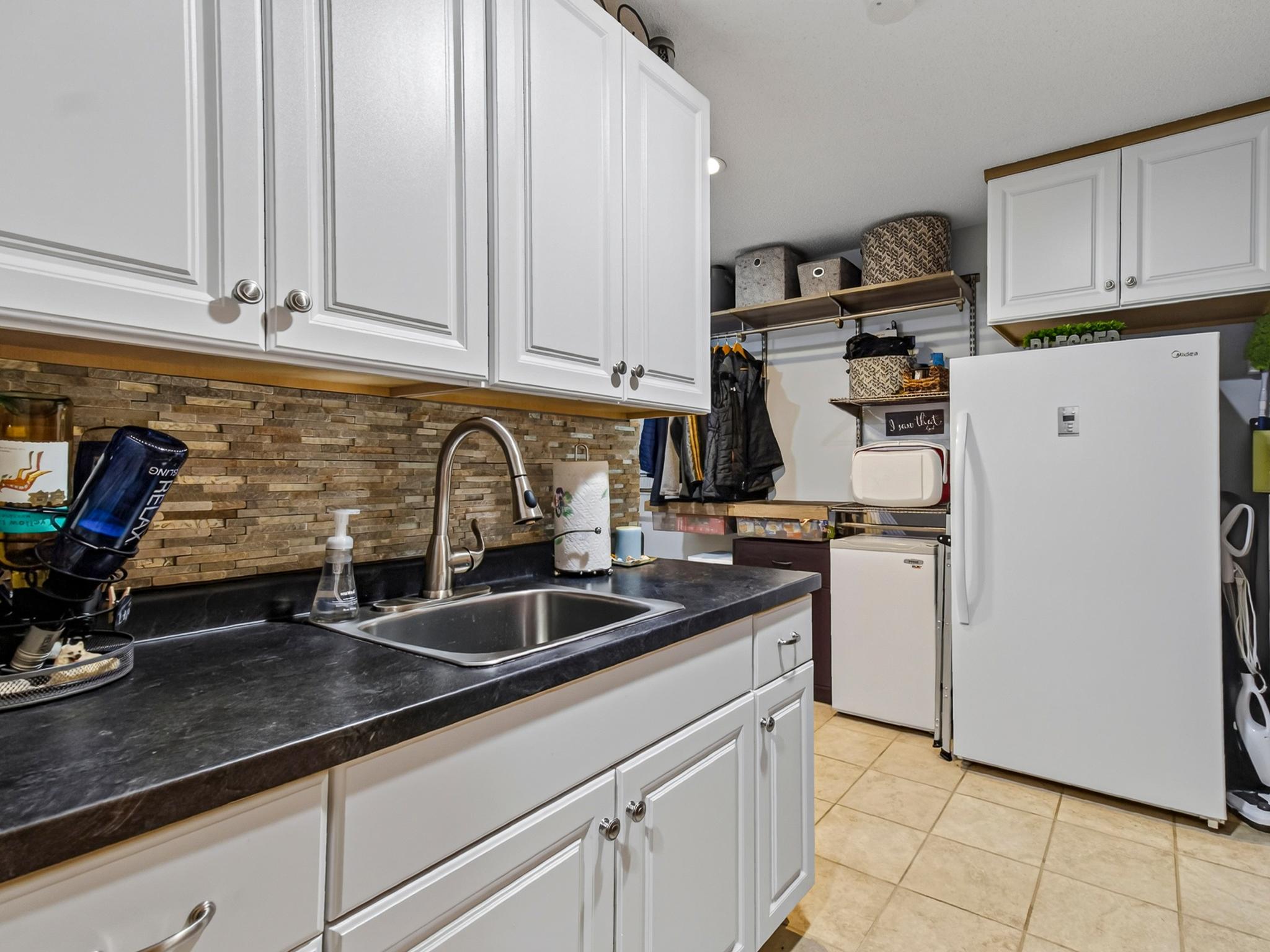 1981 single family home for sale at 46360 Grand View Dr in Perham, MN — 4 bed, 2 bath (photo 35 of 67)
