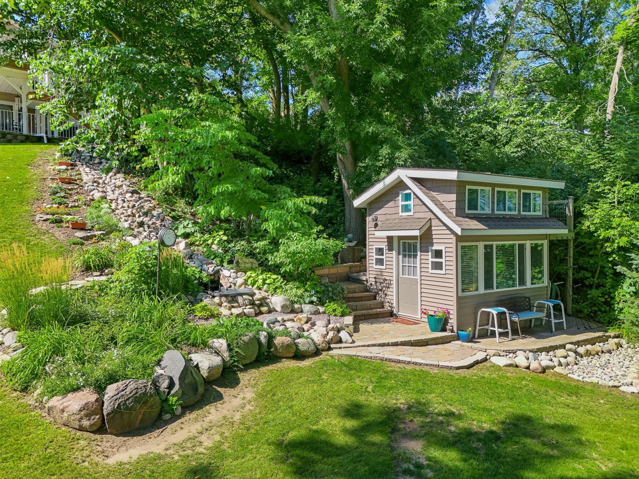 1981 single family home for sale at 46360 Grand View Dr in Perham, MN — 4 bed, 2 bath (photo 44 of 67)