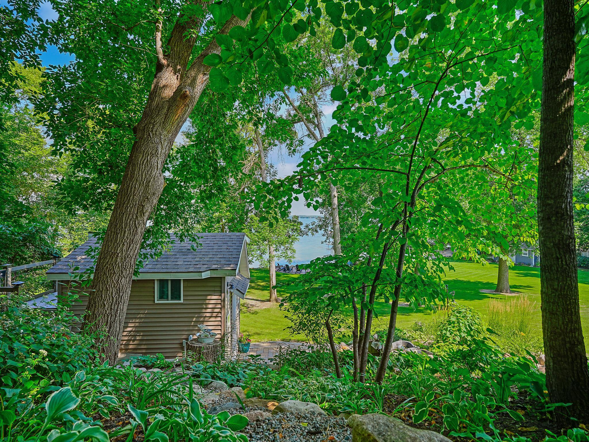 1981 single family home for sale at 46360 Grand View Dr in Perham, MN — 4 bed, 2 bath (photo 51 of 67)