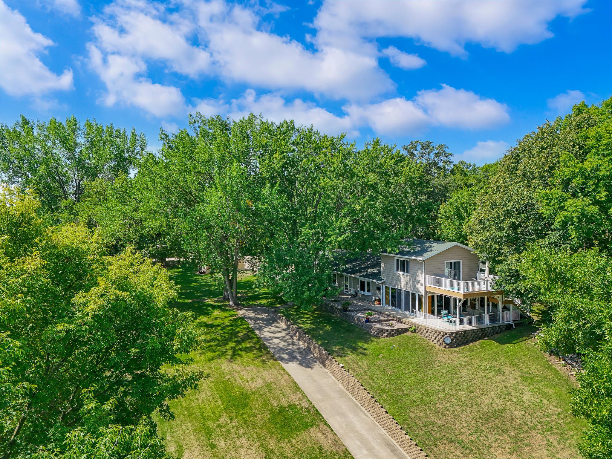 1981 single family home for sale at 46360 Grand View Dr in Perham, MN — 4 bed, 2 bath (photo 62 of 67)