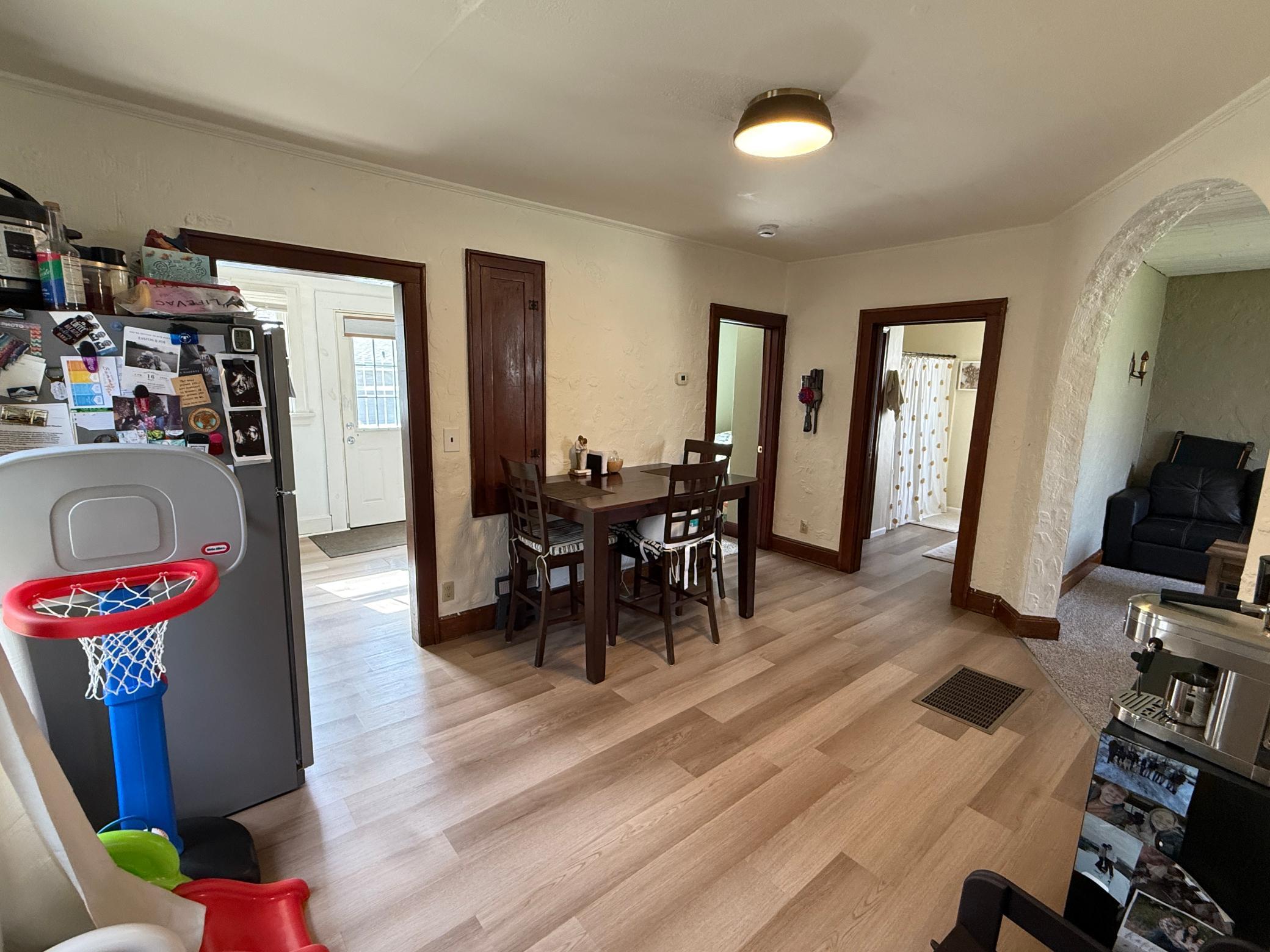 1915 single family home for sale at 1136 West Avenue in Detroit Lakes, MN — 2 bed, 2 bath (photo 15 of 29)