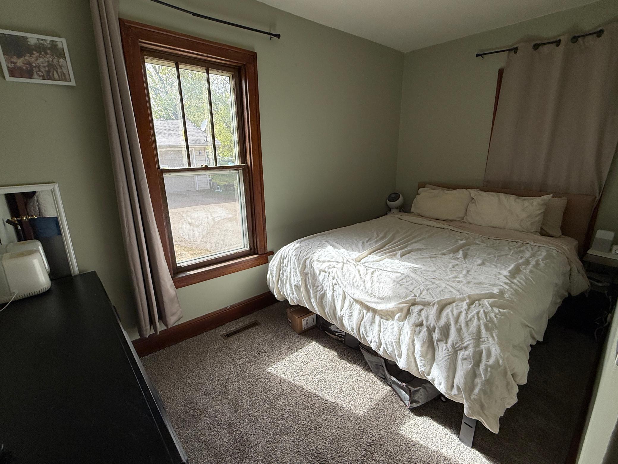 1915 single family home for sale at 1136 West Avenue in Detroit Lakes, MN — 2 bed, 2 bath (photo 19 of 29)