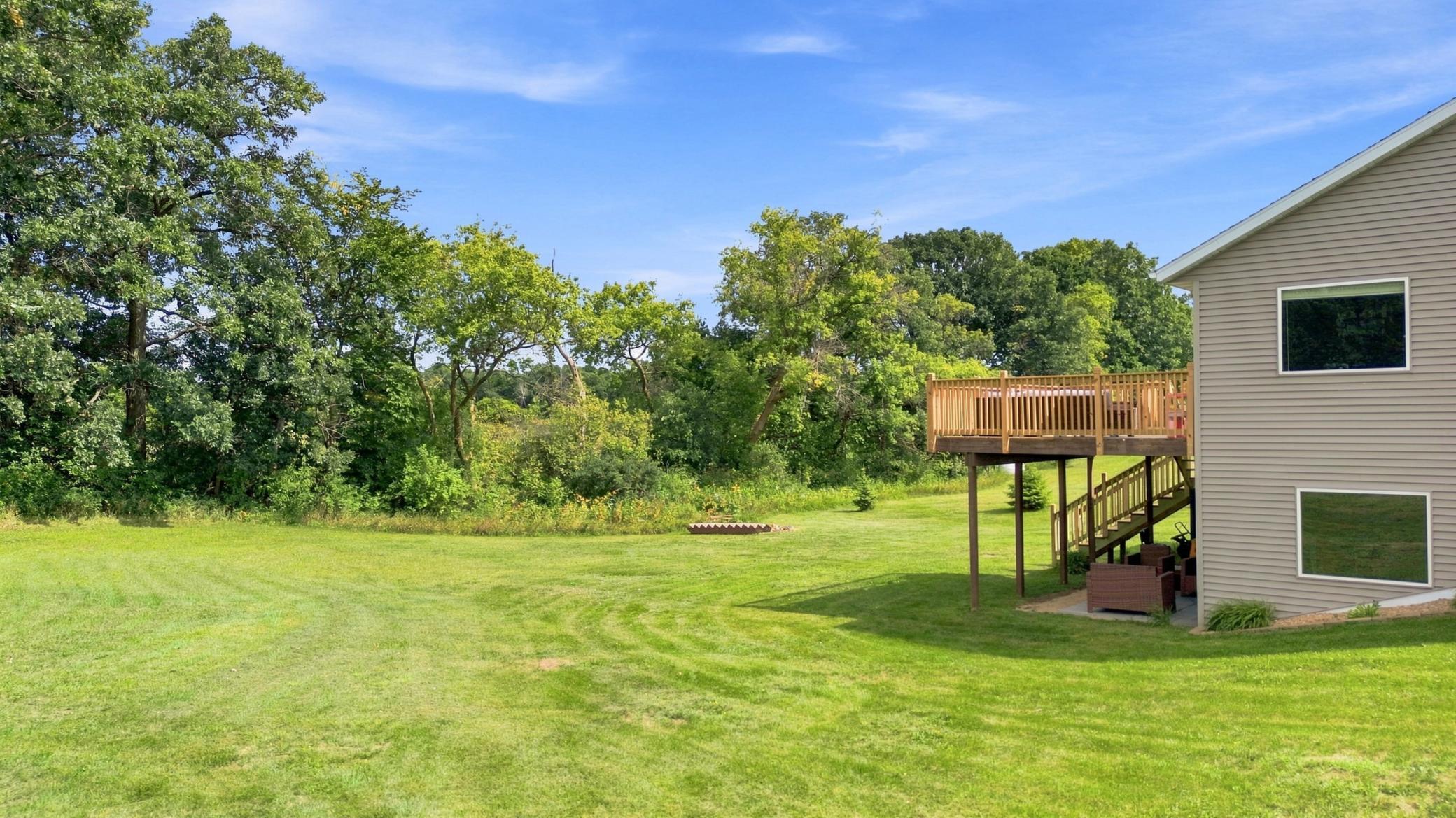2006 single family home for sale at 30860 Carefree Lane in Frazee, MN — 5 bed, 3 bath (photo 32 of 39)