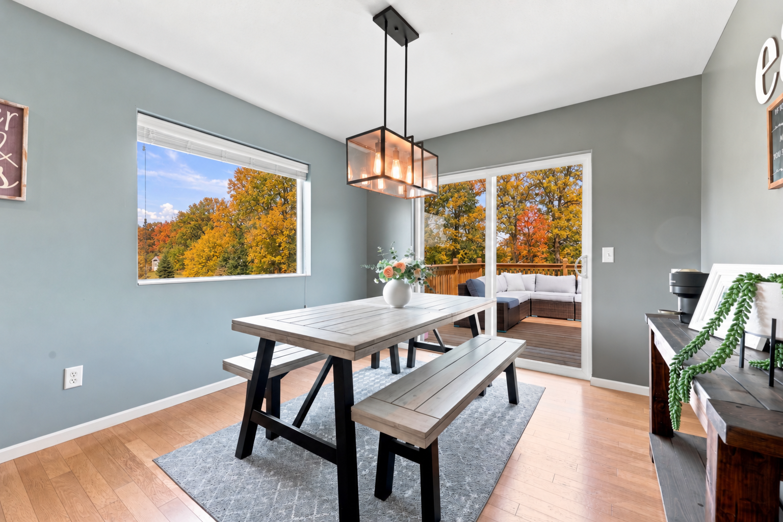 2006 single family home for sale at 30860 Carefree Lane in Detroit Lakes, MN — 5 bed, 3 bath (photo 12 of 36)