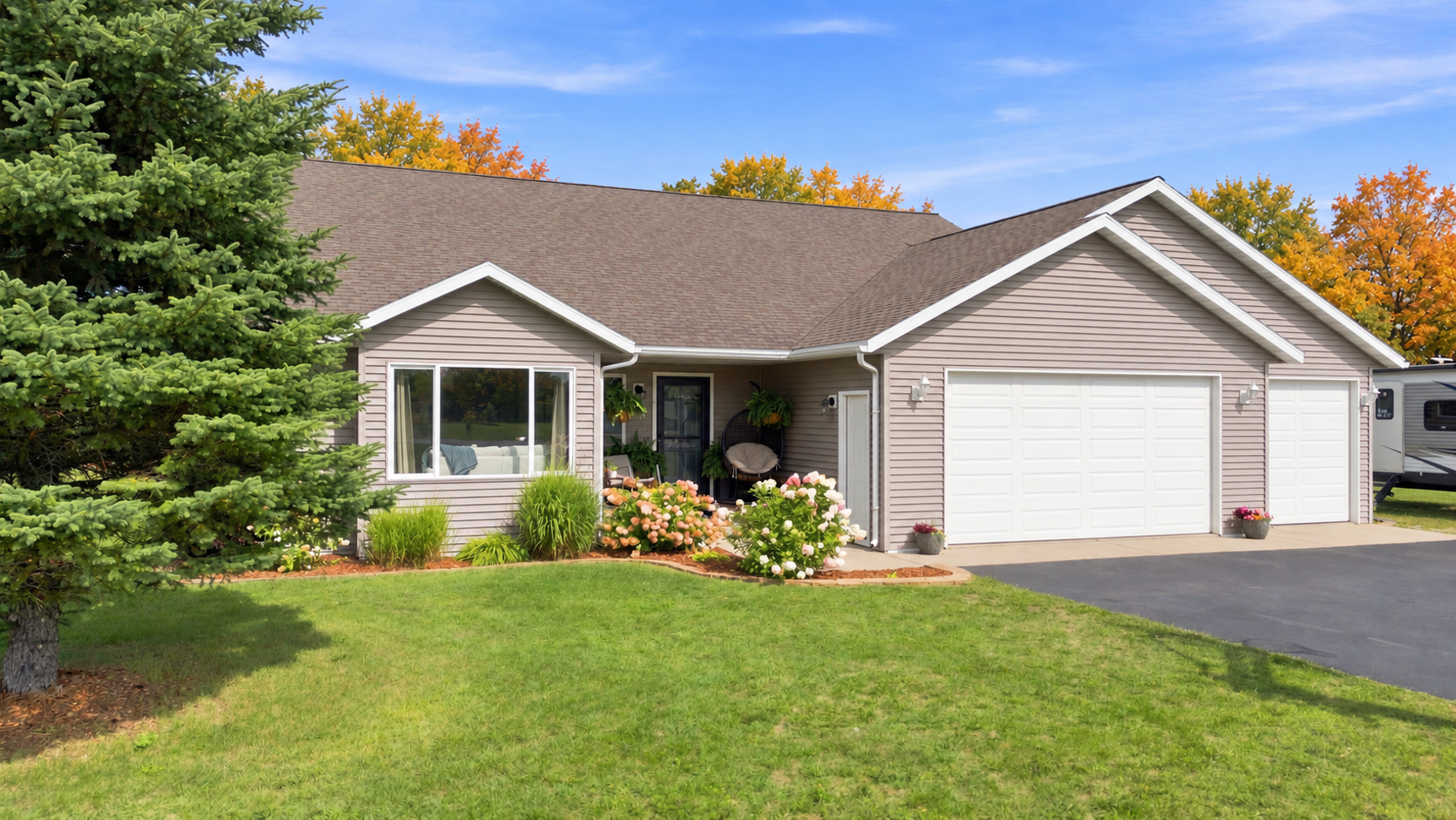 2006 single family home for sale at 30860 Carefree Lane in Detroit Lakes, MN — 5 bed, 3 bath (photo 33 of 36)