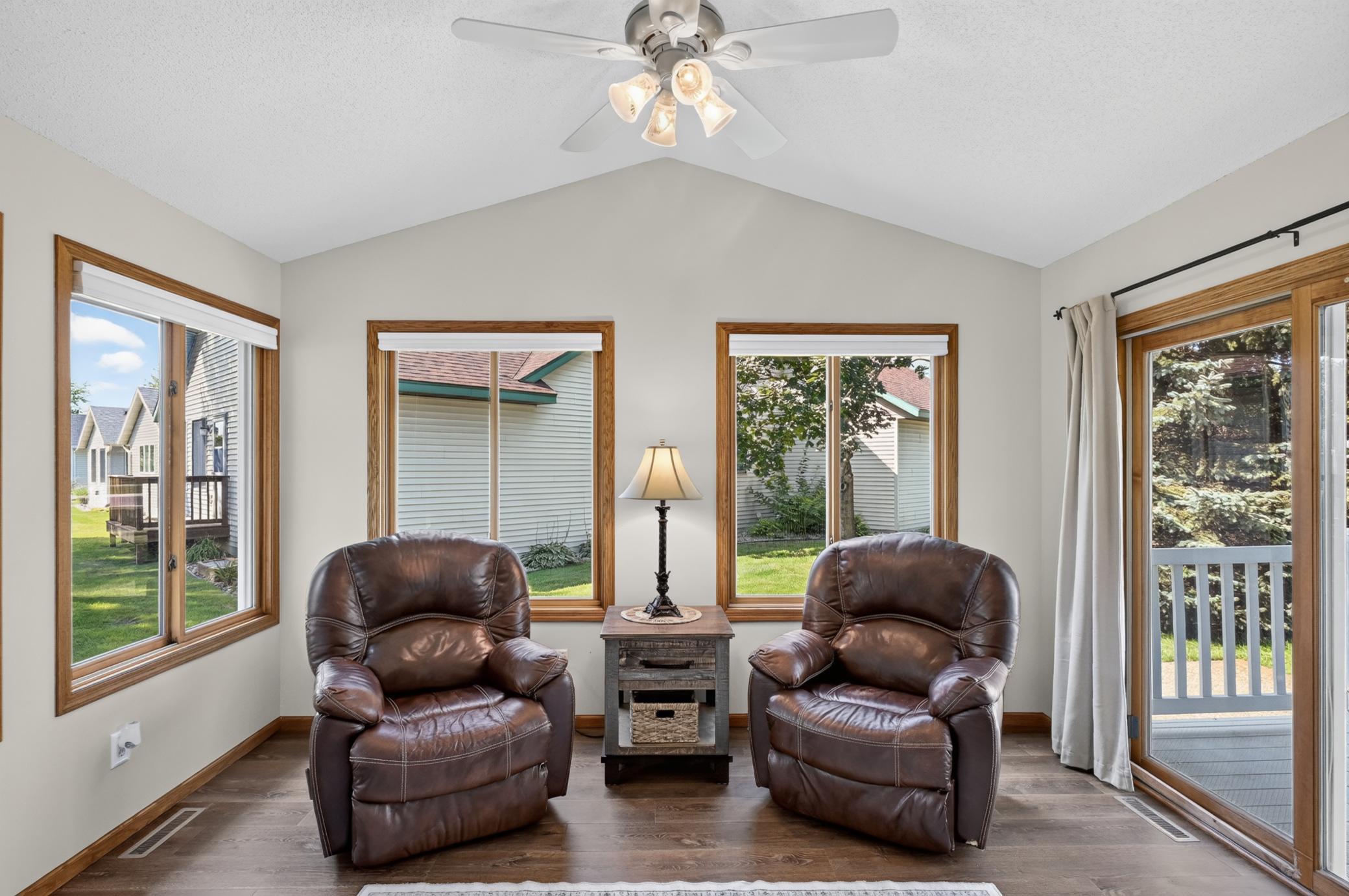 1999 single family home for sale at 1258 Westbrook Circle in Alexandria, MN — 4 bed, 3 bath (photo 15 of 42)