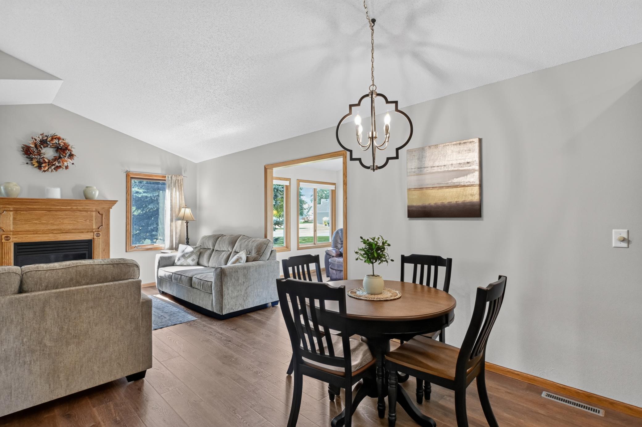 1999 single family home for sale at 1258 Westbrook Circle in Alexandria, MN — 4 bed, 3 bath (photo 9 of 42)
