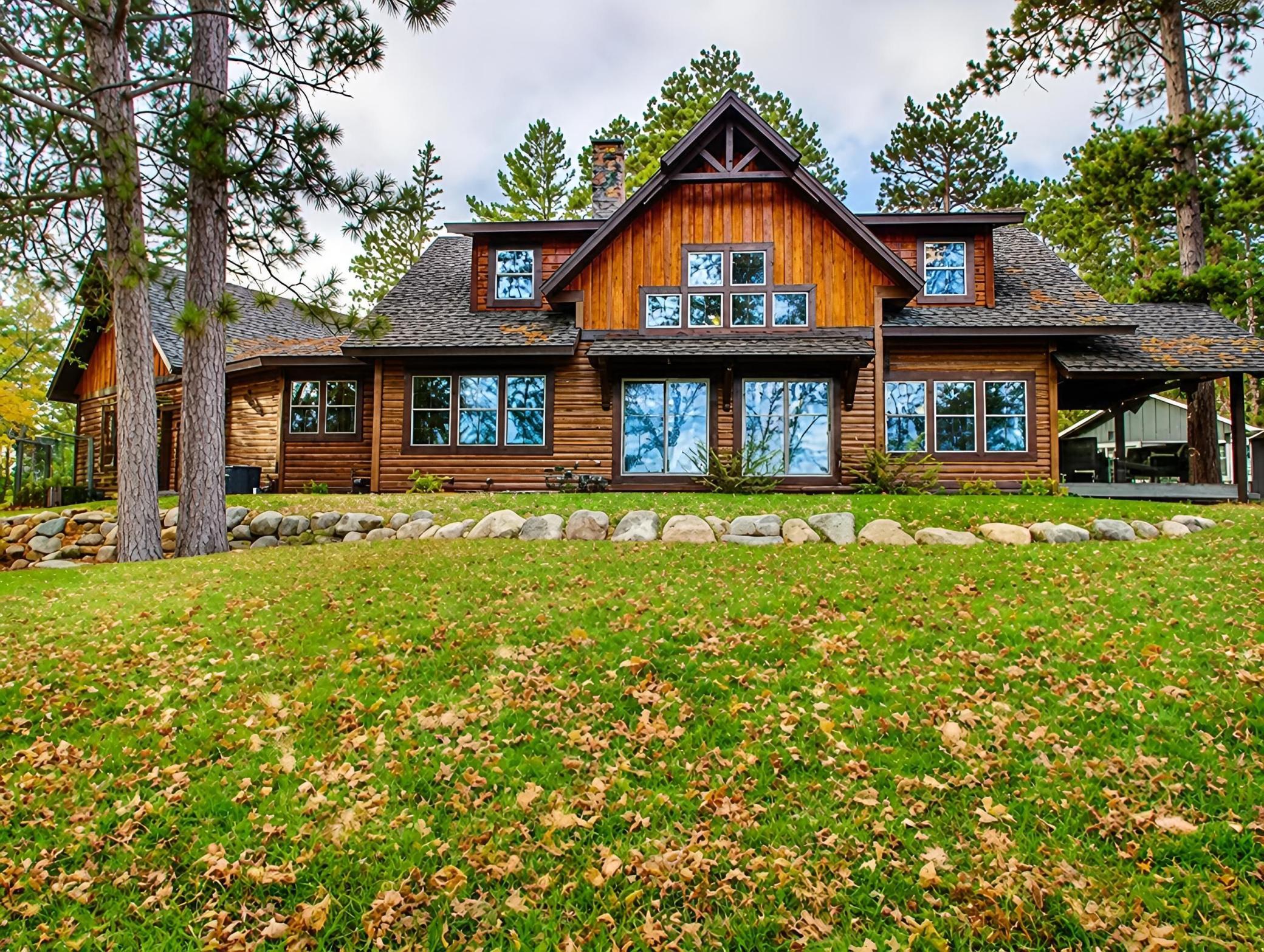 2015 single family home for sale at 29946 Pequot Boulevard in Pequot Lakes, MN — 3 bed, 3 bath (photo 2 of 24)