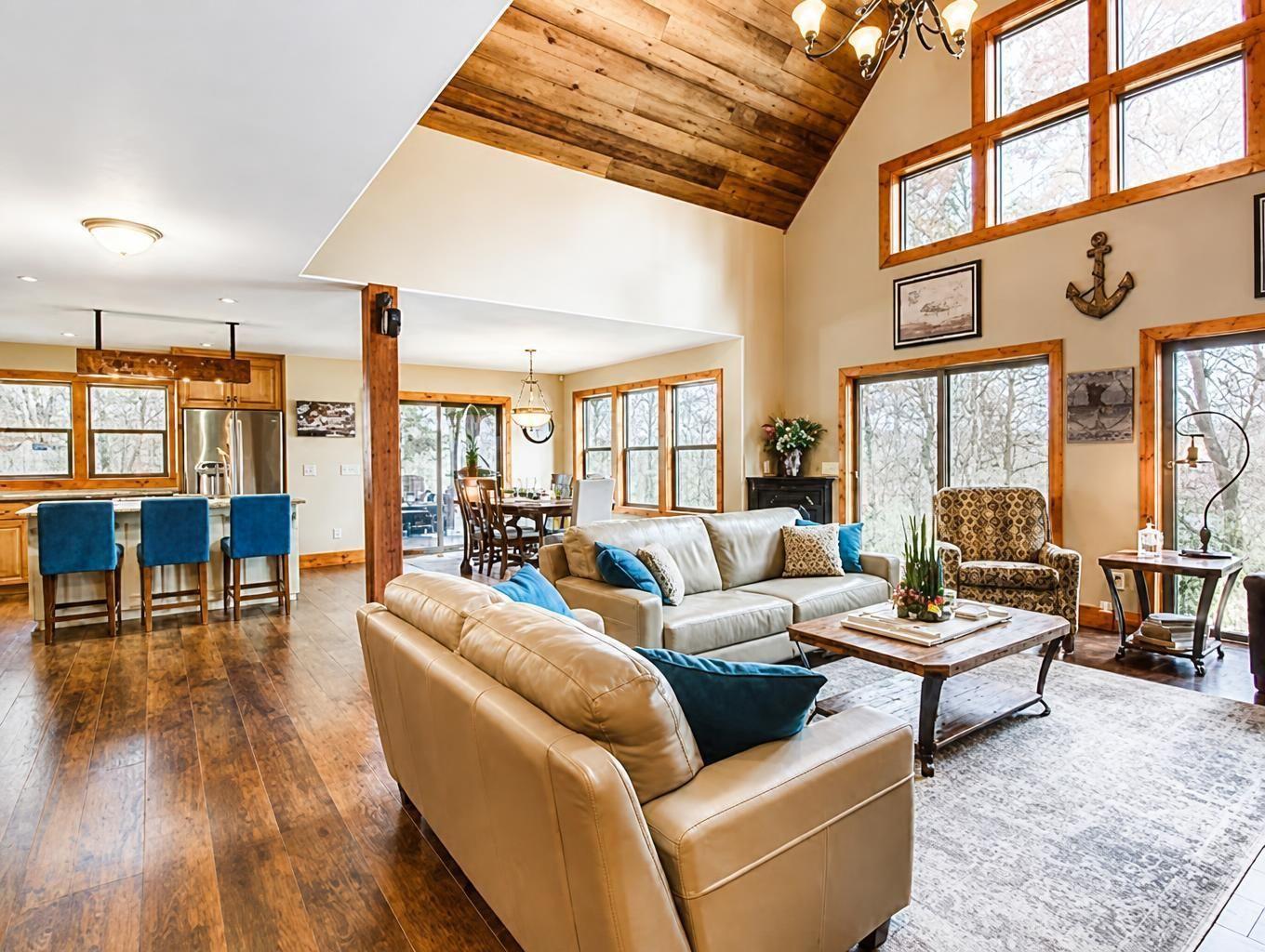 2015 single family home for sale at 29946 Pequot Boulevard in Pequot Lakes, MN — 3 bed, 3 bath (photo 4 of 24)