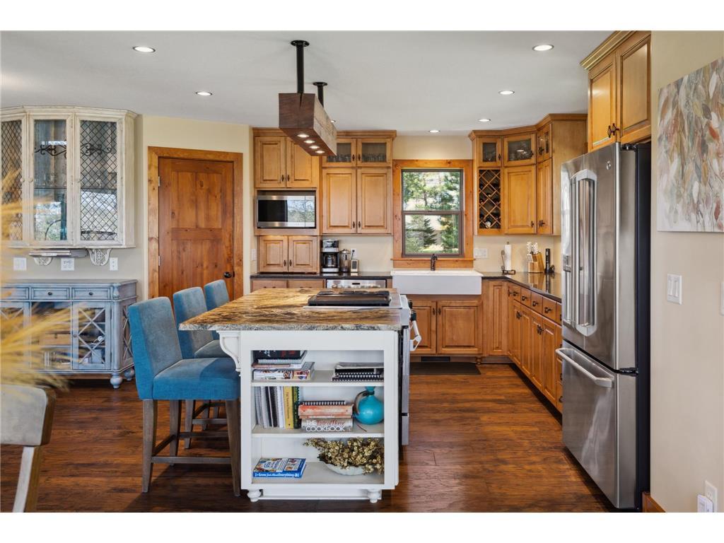 2015 single family home for sale at 29946 Pequot Boulevard in Pequot Lakes, MN — 3 bed, 3 bath (photo 7 of 24)
