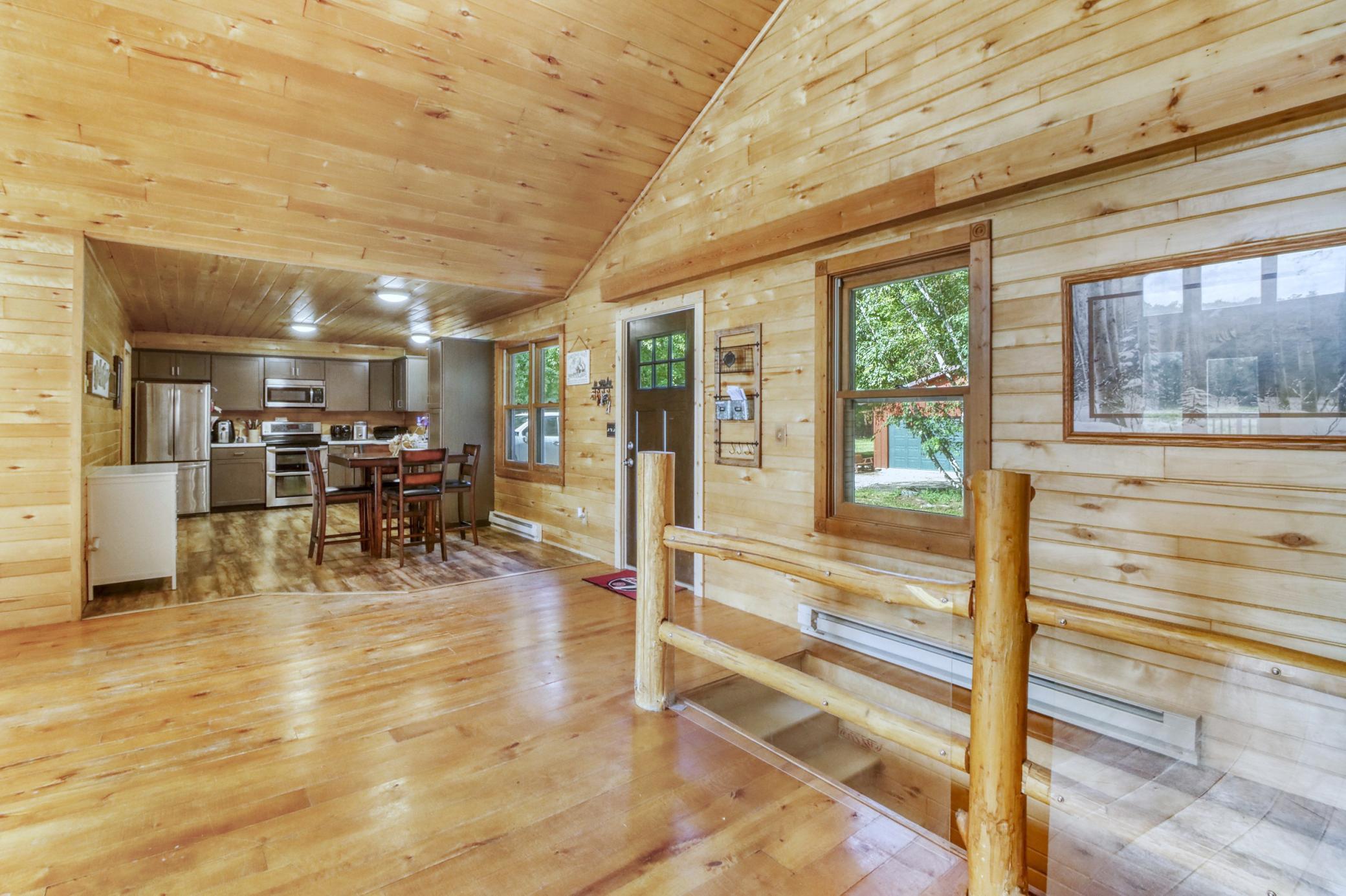 1994 single family home for sale at 28904 Tee Lake Road in Vergas, MN — 3 bed, 2 bath (photo 10 of 60)