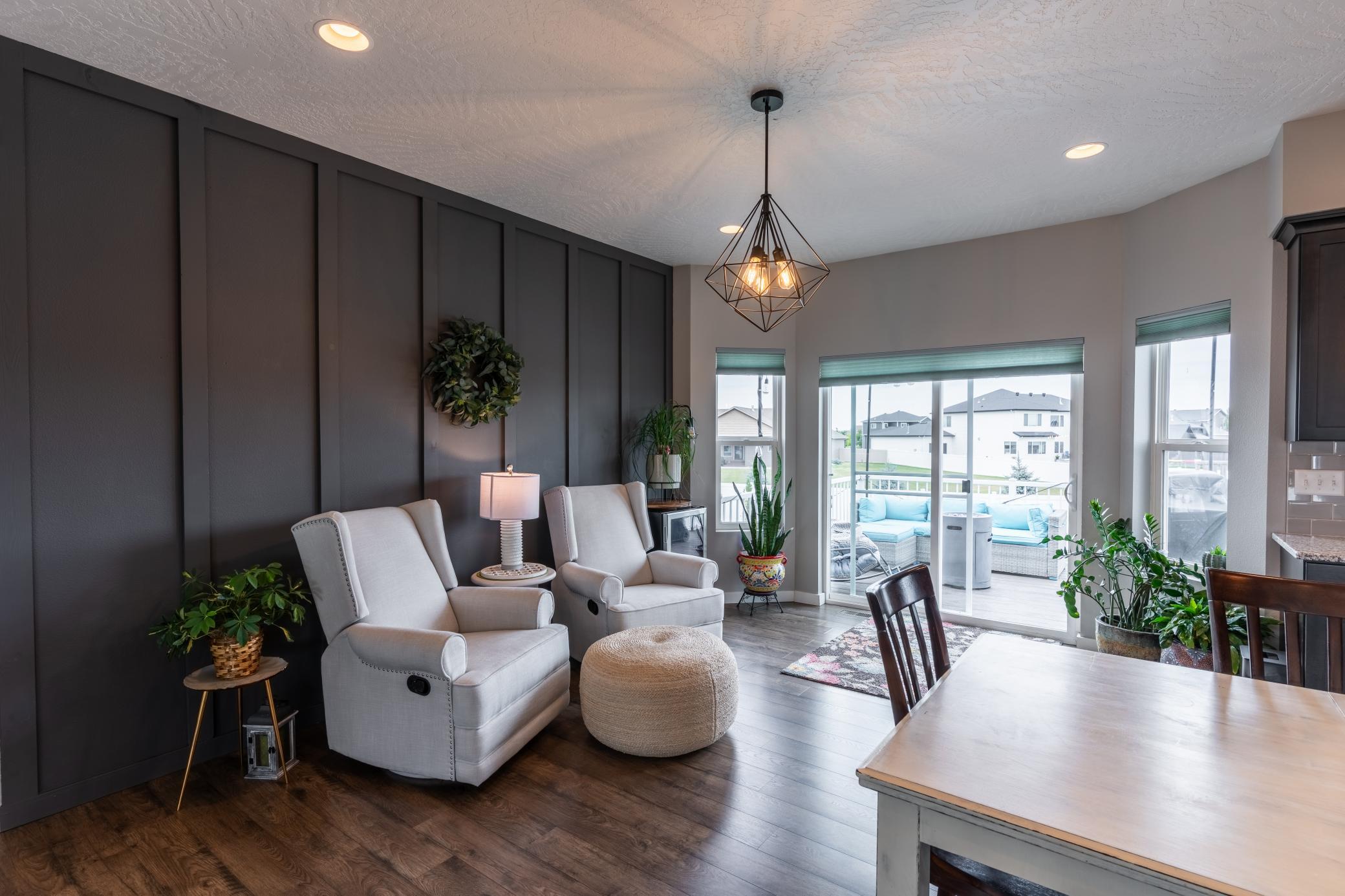 2015 single family home for sale at 902 50th Avenue W in West Fargo, ND — 5 bed, 3 bath (photo 18 of 48)