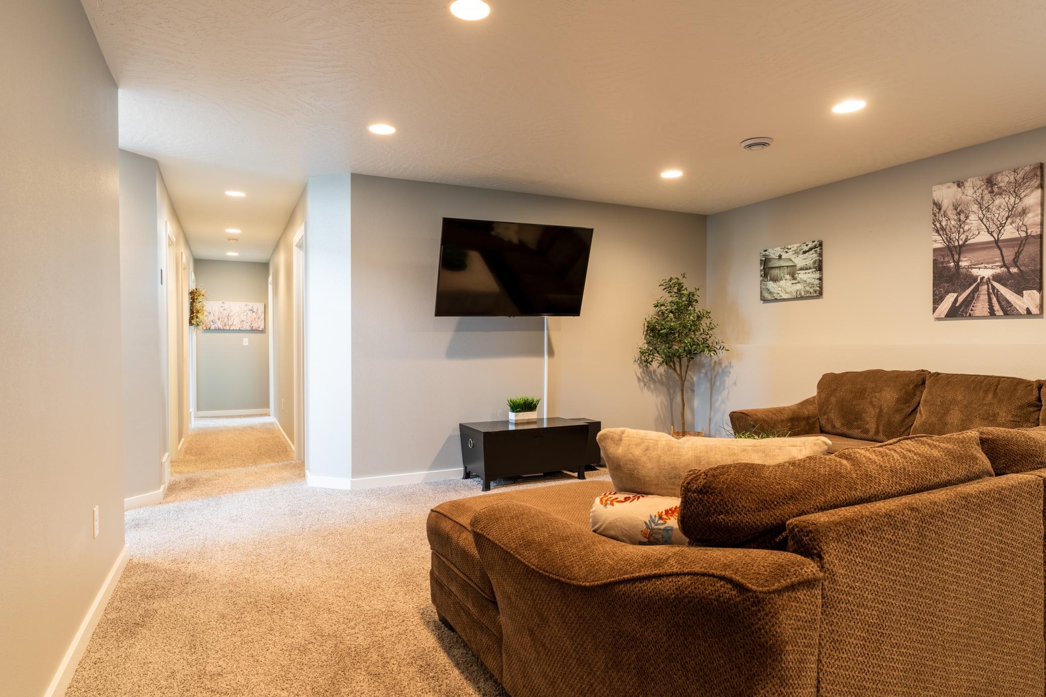 2015 single family home for sale at 902 50th Avenue W in West Fargo, ND — 5 bed, 3 bath (photo 29 of 48)