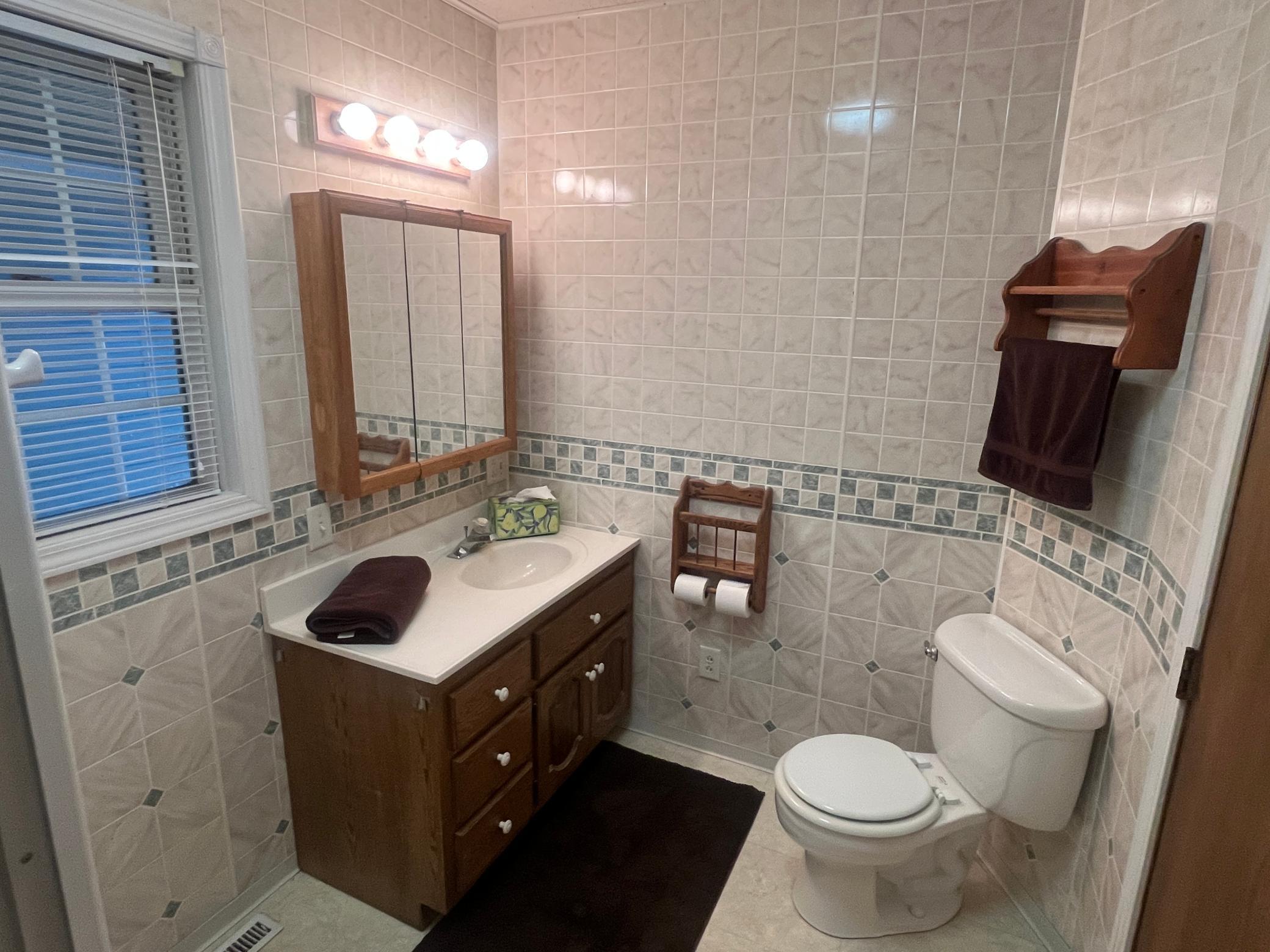 1912 single family home for sale at 541 Vance Avenue S in Erskine, MN — 4 bed, 2 bath (photo 5 of 35)