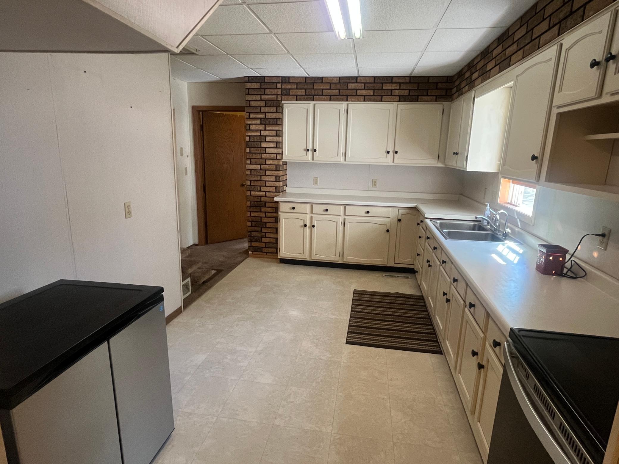 1912 single family home for sale at 541 Vance Avenue S in Erskine, MN — 4 bed, 2 bath (photo 8 of 35)