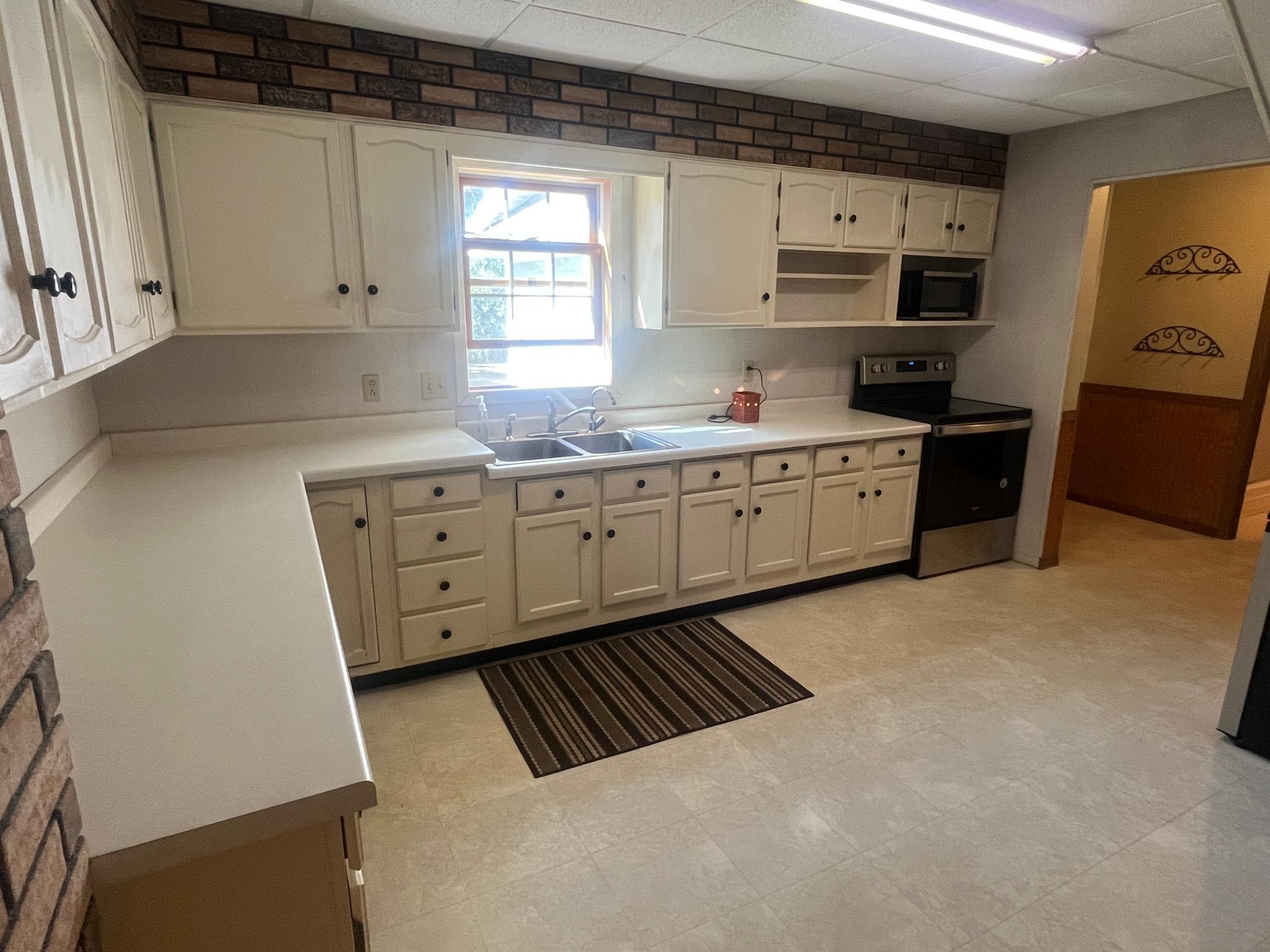 1912 single family home for sale at 541 Vance Avenue S in Erskine, MN — 4 bed, 2 bath (photo 9 of 35)