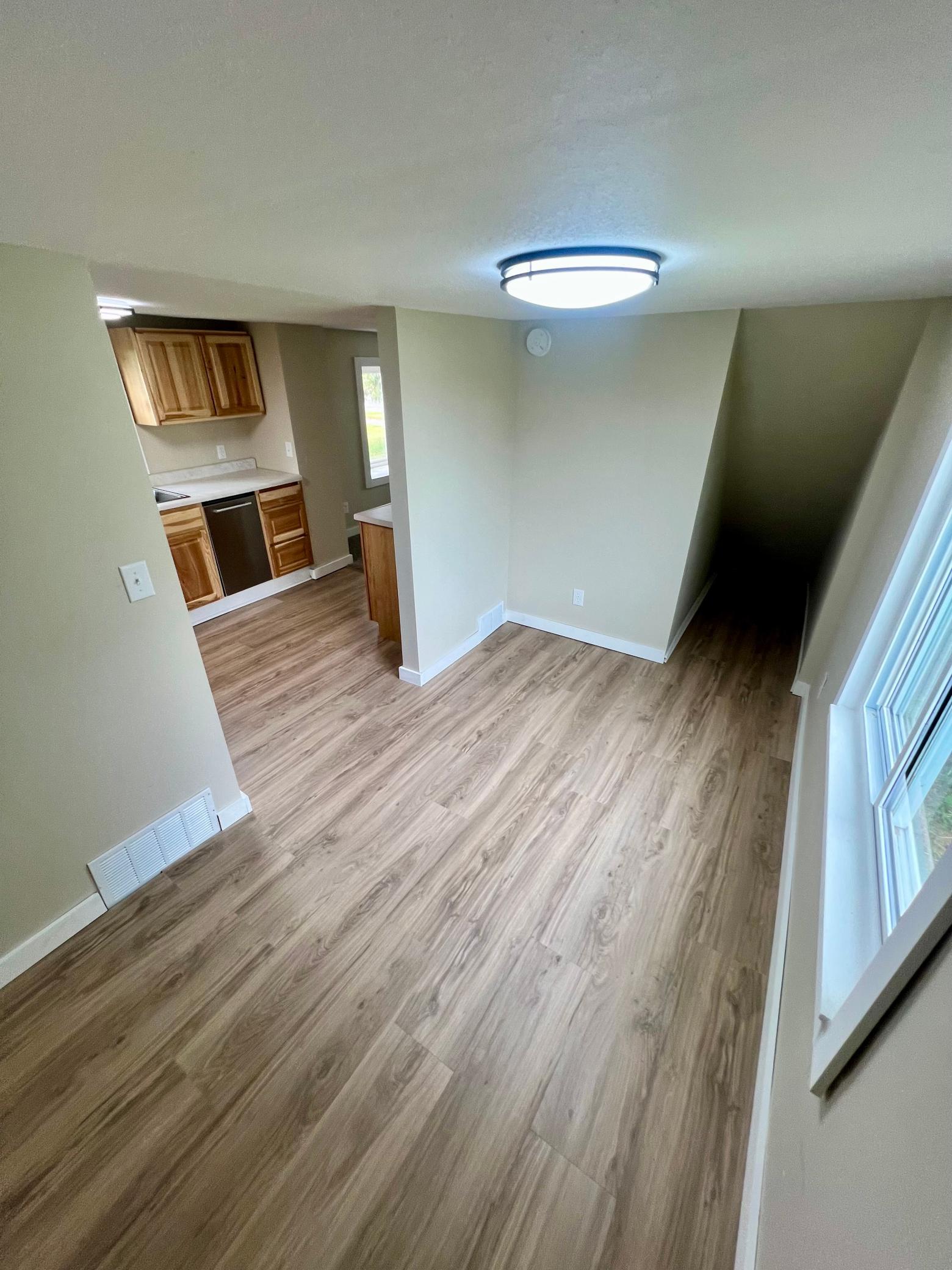 1960 single family home for sale at 214 S 2nd Street in Keewatin, MN — 2 bed, 2 bath (photo 12 of 24)