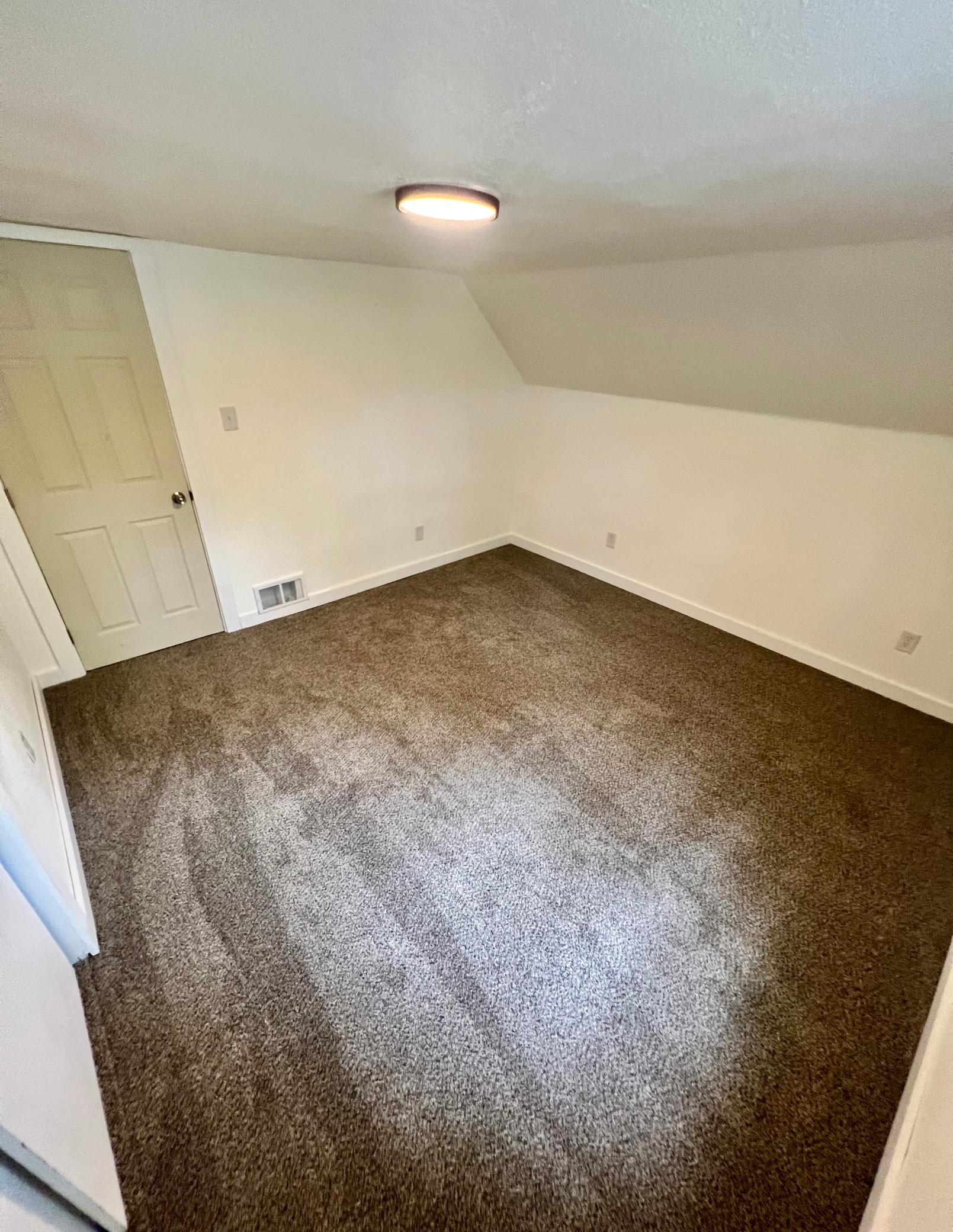 1960 single family home for sale at 214 S 2nd Street in Keewatin, MN — 2 bed, 2 bath (photo 18 of 24)