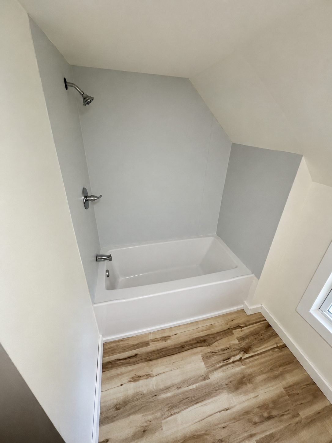 1960 single family home for sale at 214 S 2nd Street in Keewatin, MN — 2 bed, 2 bath (photo 22 of 24)