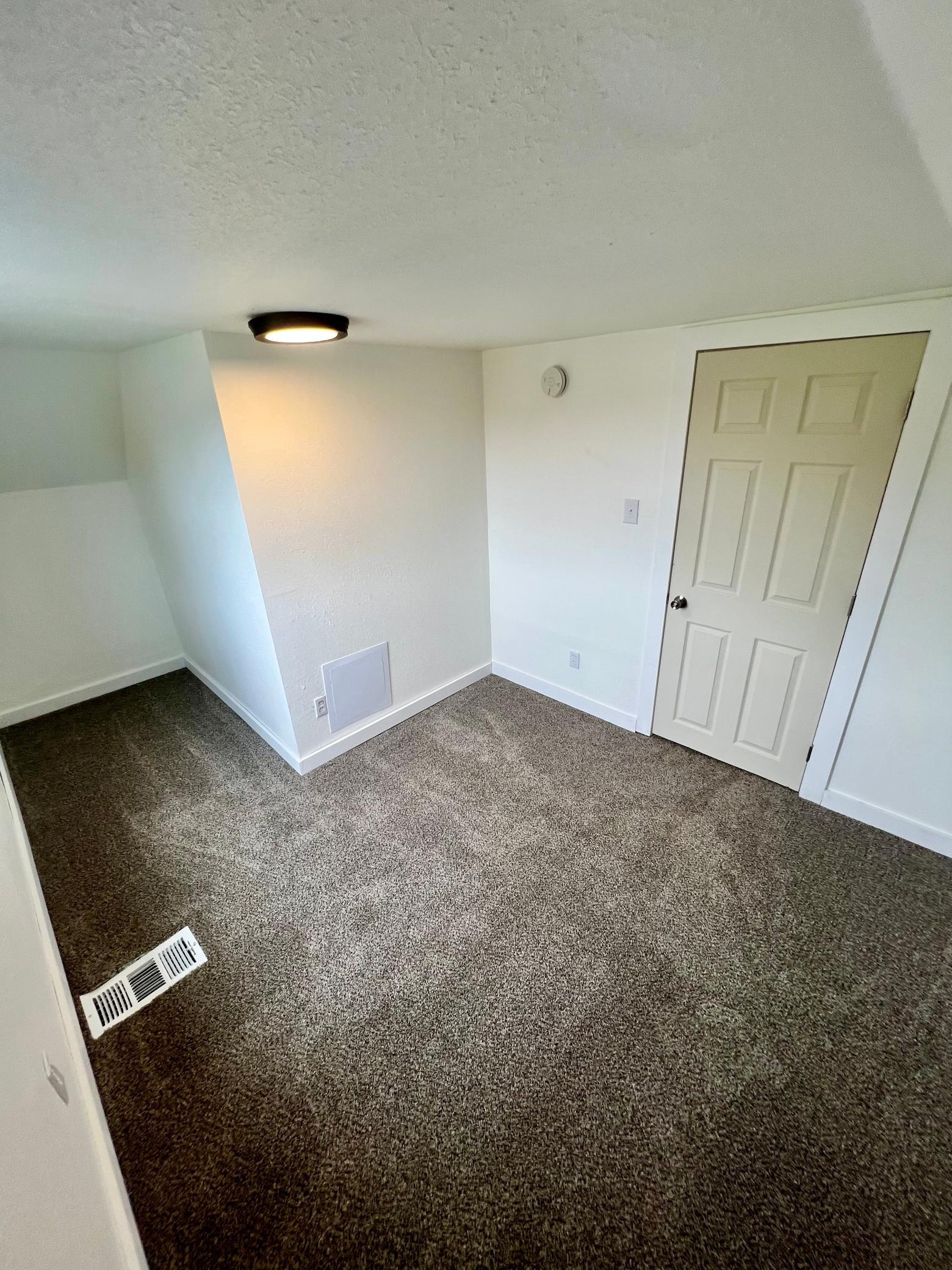 1960 single family home for sale at 214 S 2nd Street in Keewatin, MN — 2 bed, 2 bath (photo 23 of 24)