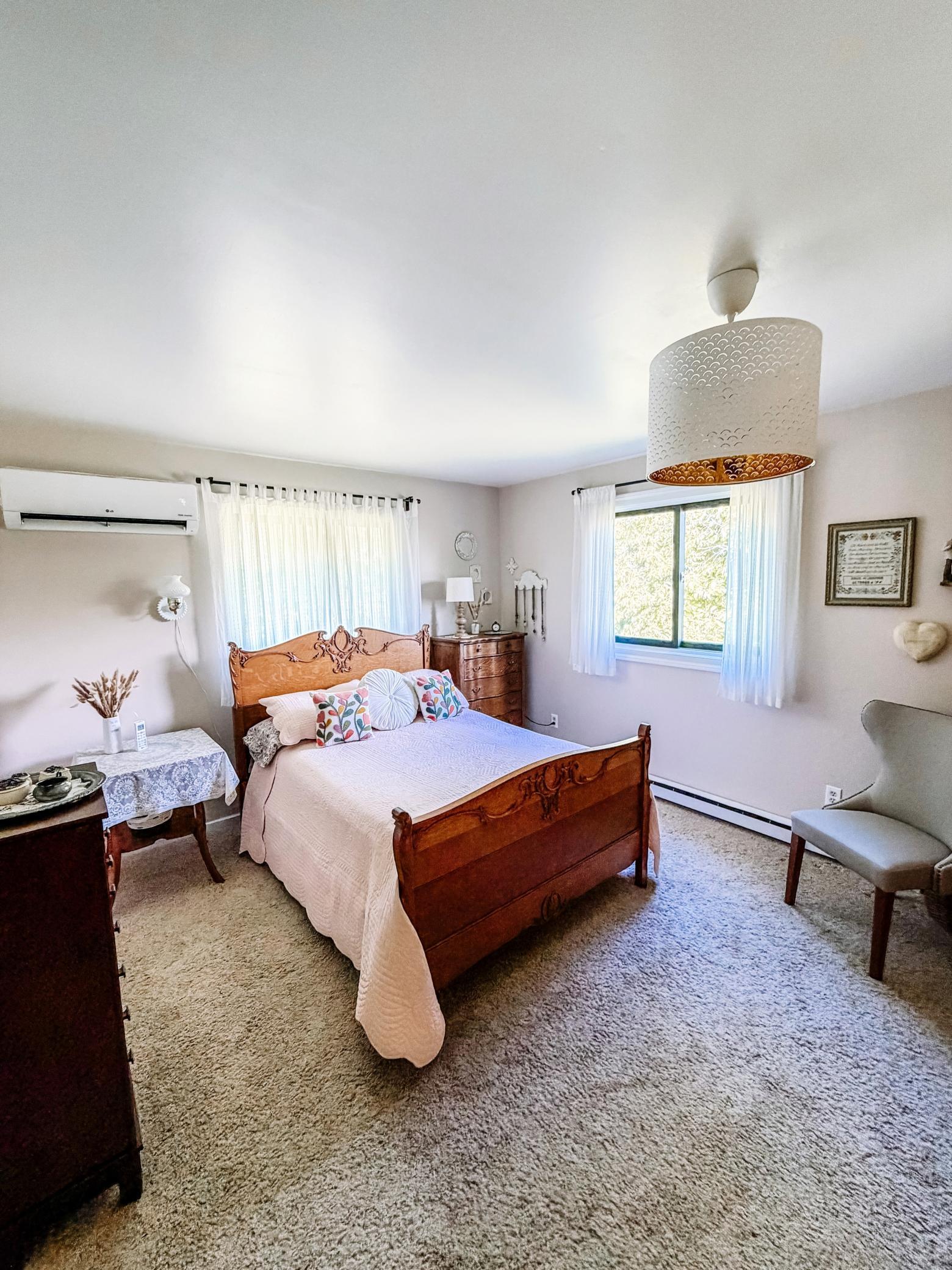 1975 single family home for sale at 40624 Highway 11 in Roseau, MN — 4 bed, 3 bath (photo 22 of 33)