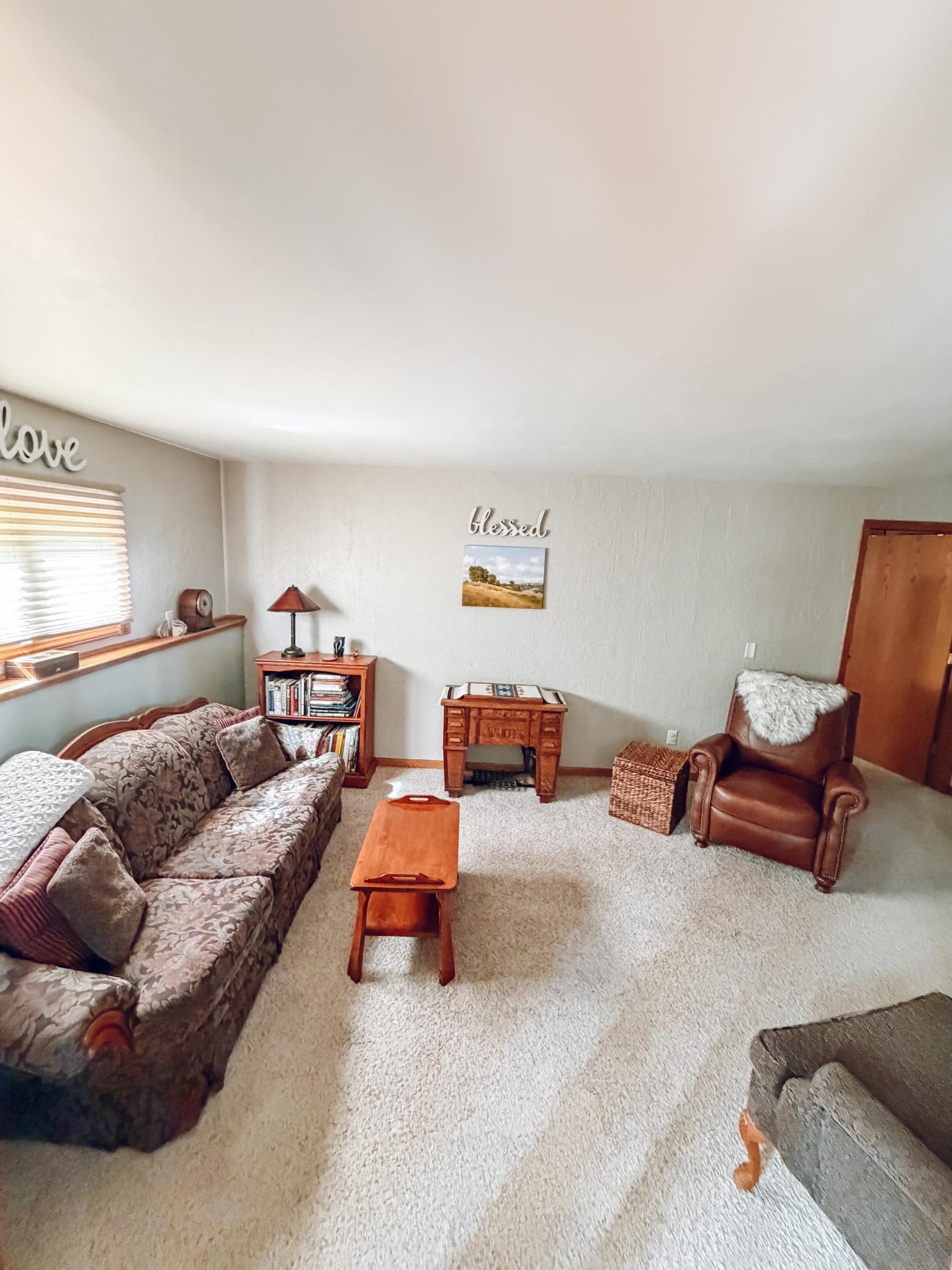 1975 single family home for sale at 40624 Highway 11 in Roseau, MN — 4 bed, 3 bath (photo 27 of 33)