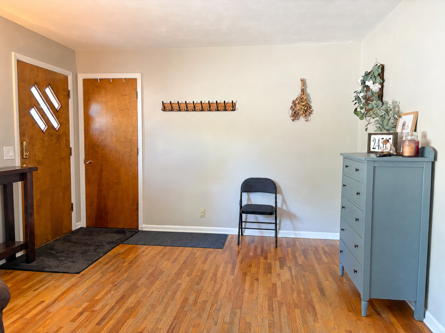 1964 single family home for sale at 1116 E Mount Faith Avenue in Fergus Falls, MN — 4 bed, 2 bath (photo 2 of 41)