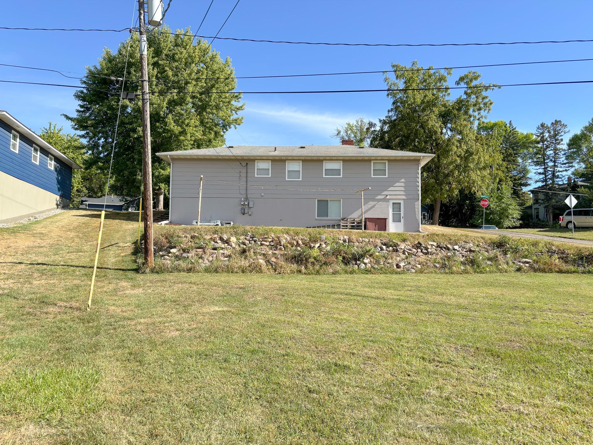 1964 single family home for sale at 1116 E Mount Faith Avenue in Fergus Falls, MN — 4 bed, 2 bath (photo 37 of 41)