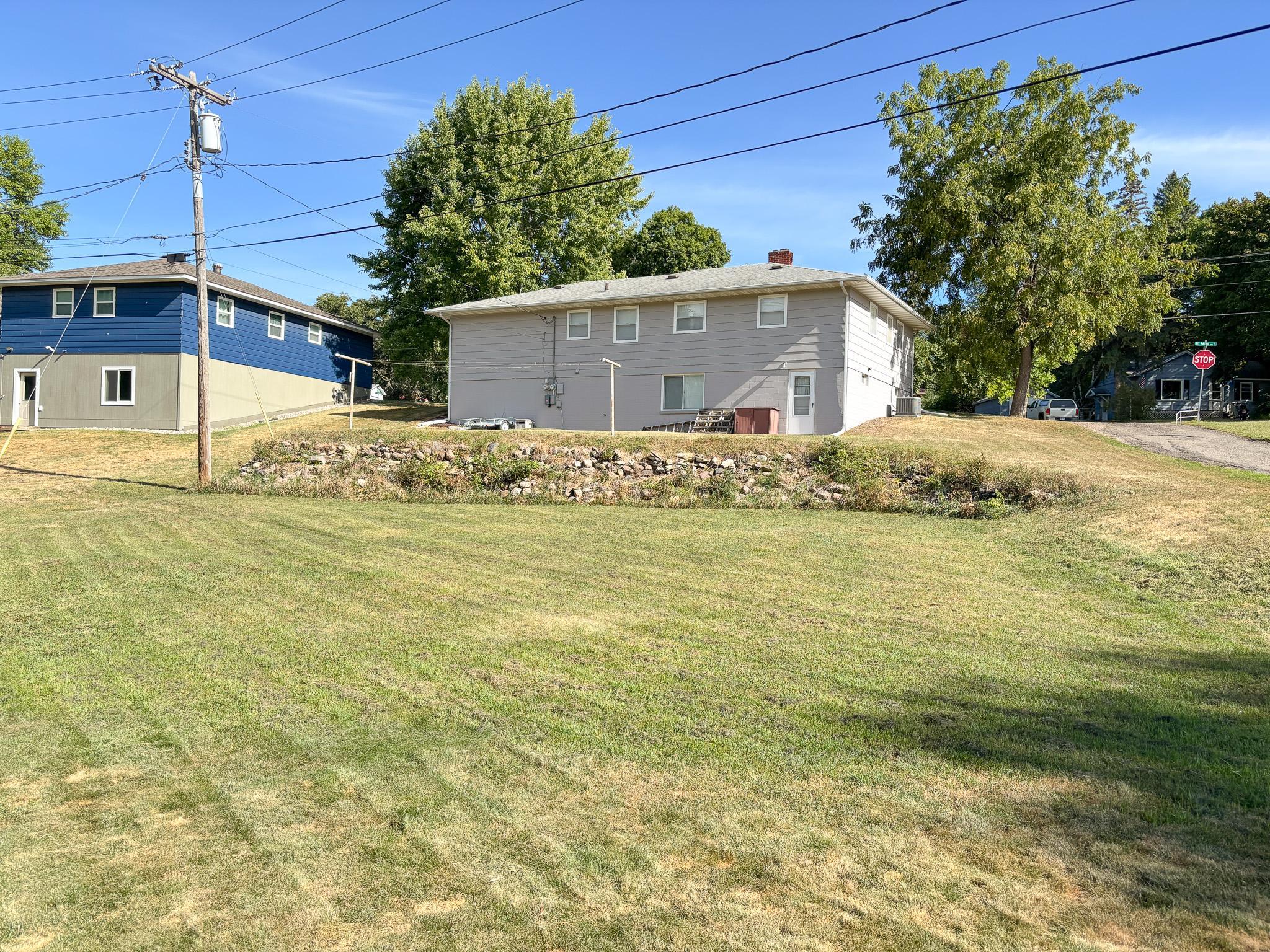 1964 single family home for sale at 1116 E Mount Faith Avenue in Fergus Falls, MN — 4 bed, 2 bath (photo 38 of 41)