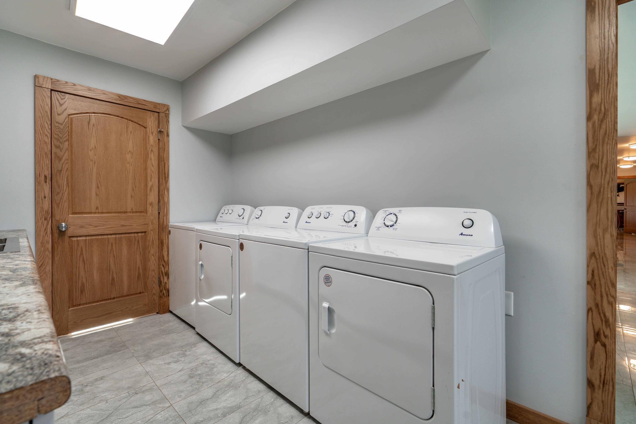 2024 single family home for sale at 19642 308th Avenue in Underwood, MN — 3 bed, 3 bath (photo 11 of 91)