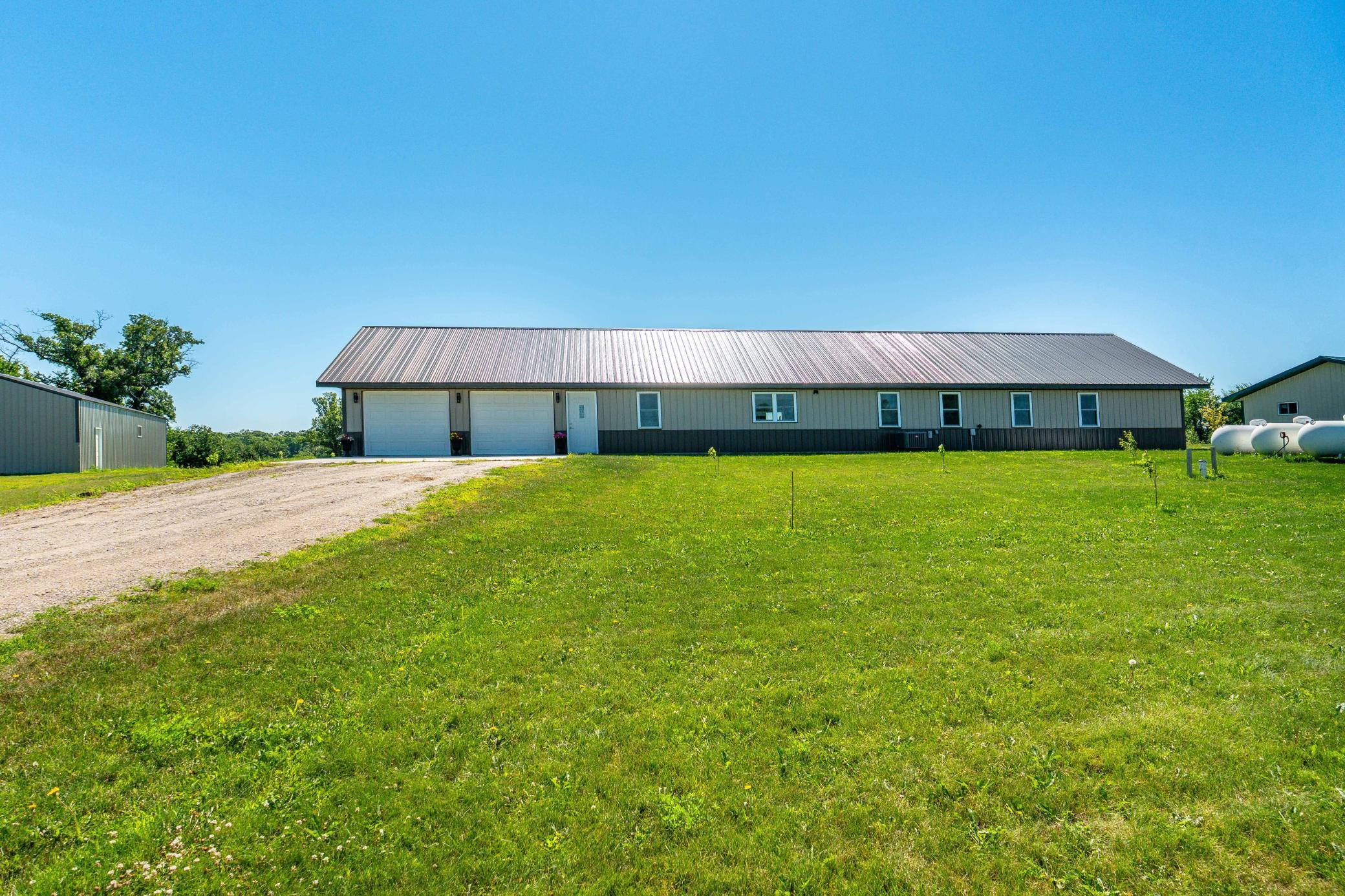 2024 single family home for sale at 19642 308th Avenue in Underwood, MN — 3 bed, 3 bath (photo 5 of 91)