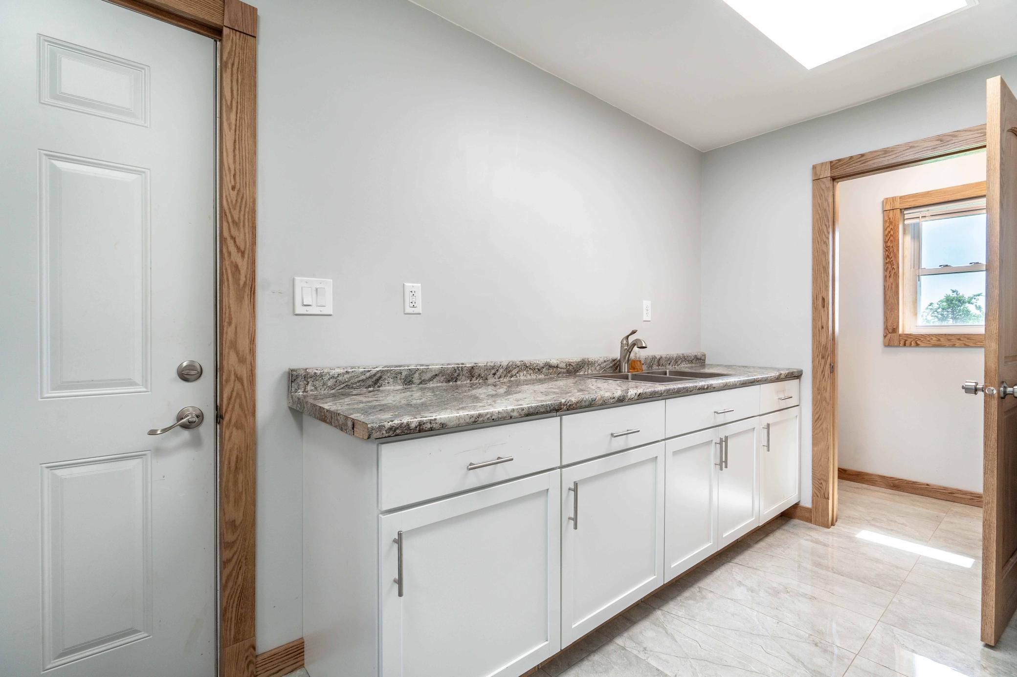 2024 single family home for sale at 19642 308th Avenue in Underwood, MN — 3 bed, 3 bath (photo 10 of 91)