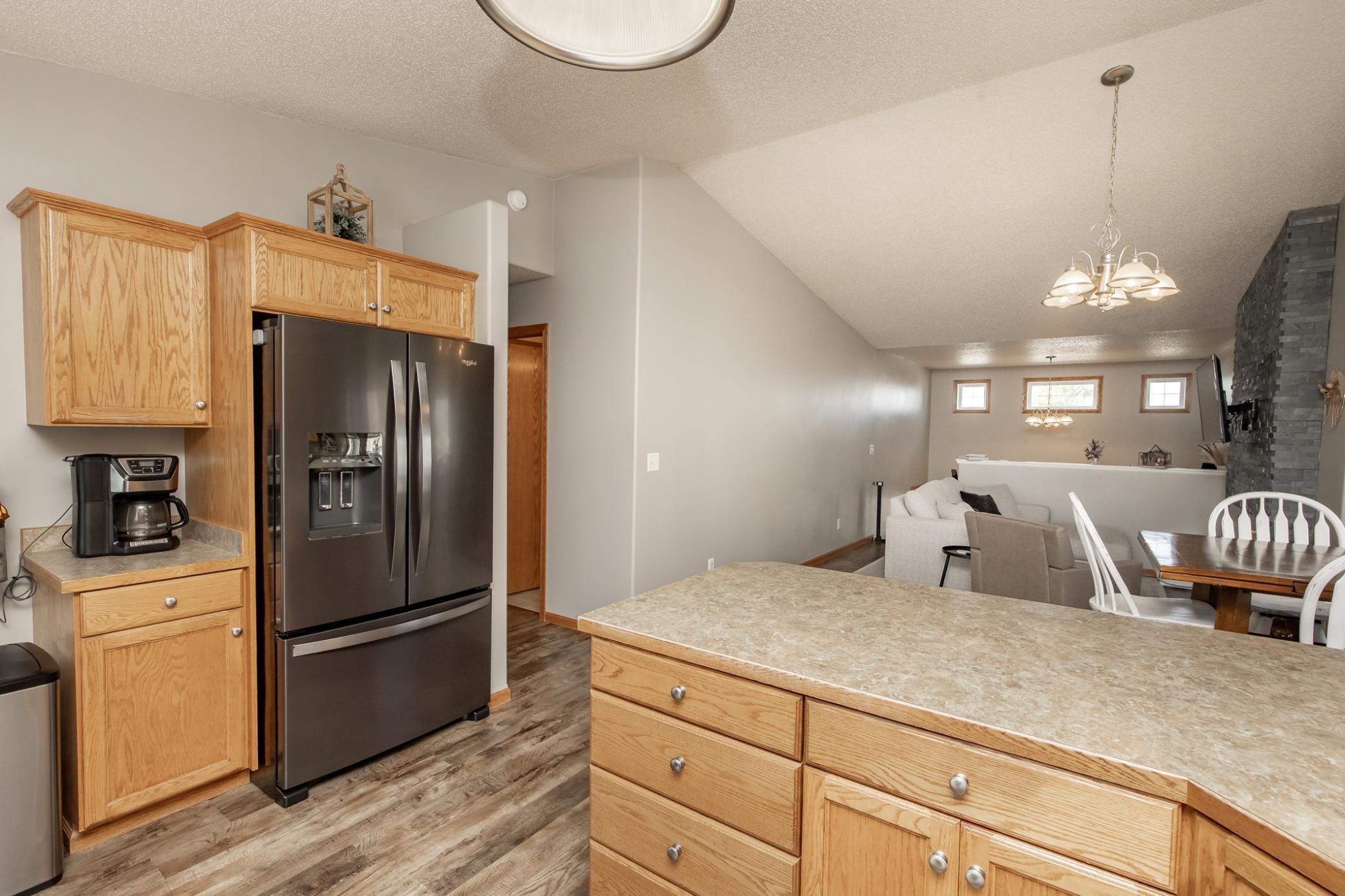 2005 single family home for sale at 1219 DIVERSION Drive W in West Fargo, ND — 3 bed, 2 bath (photo 13 of 43)
