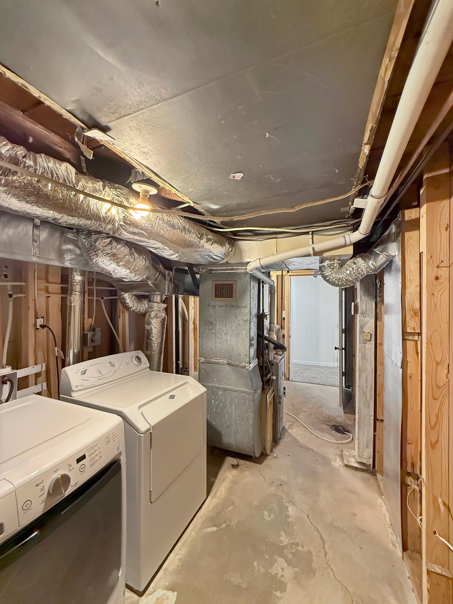 1920 single family home for sale at 1145 9th Street N in Fargo, ND — 4 bed, 2 bath (photo 31 of 34)
