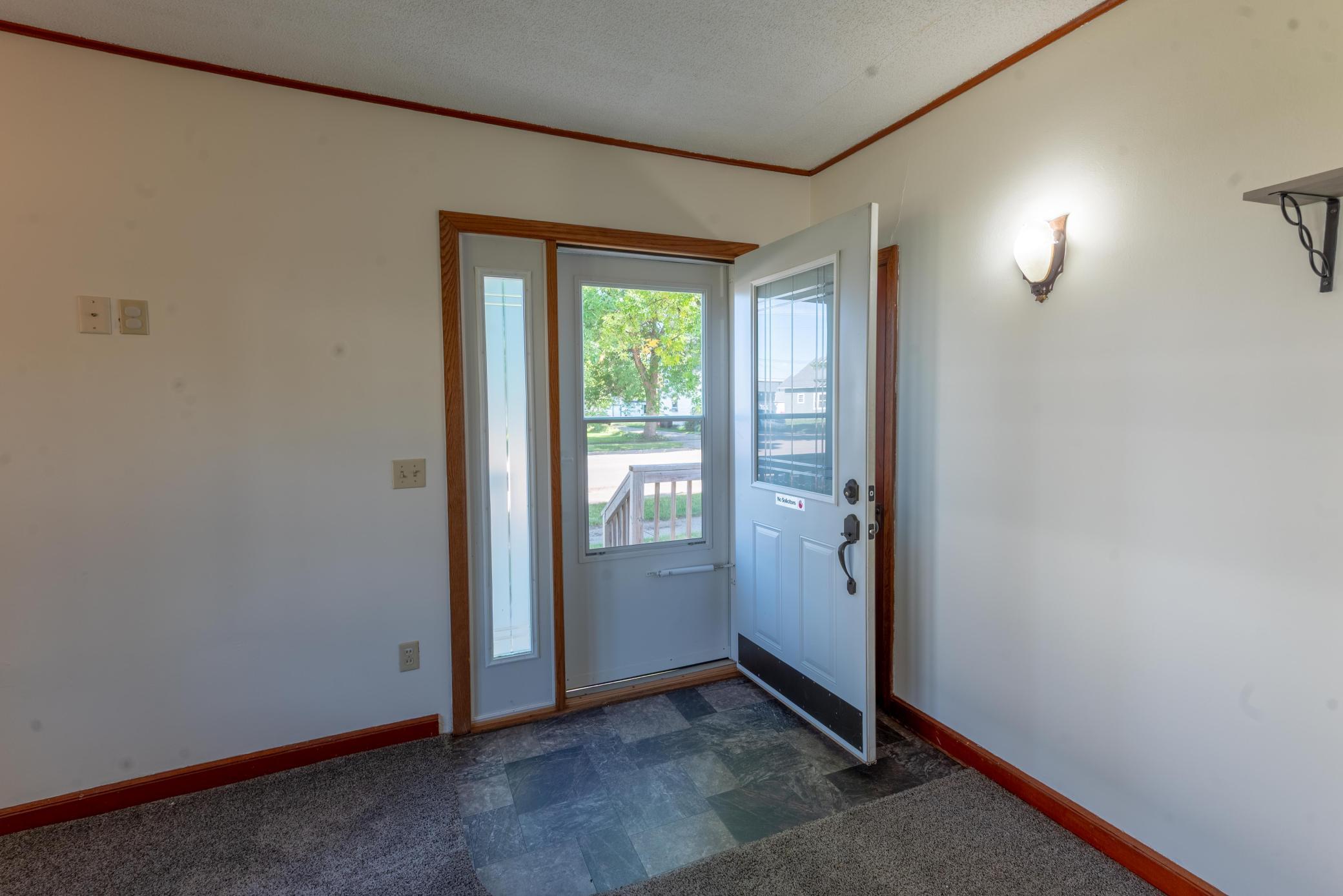 1932 single family home for sale at 457 2nd Street SW in Perham, MN — 3 bed, 2 bath (photo 11 of 23)